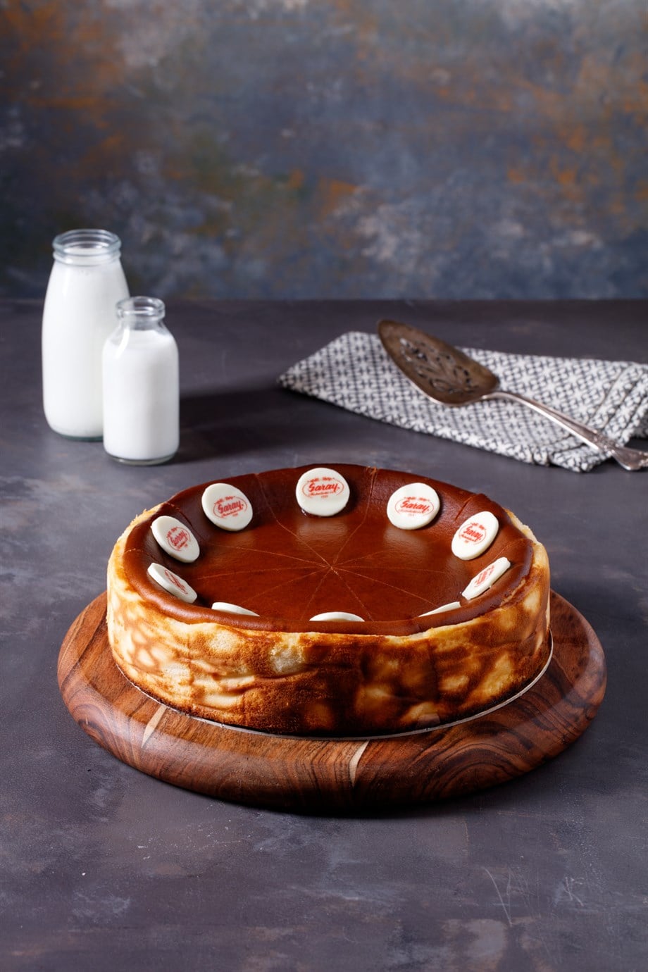 Yanık Cheesecake 10 Kişilik