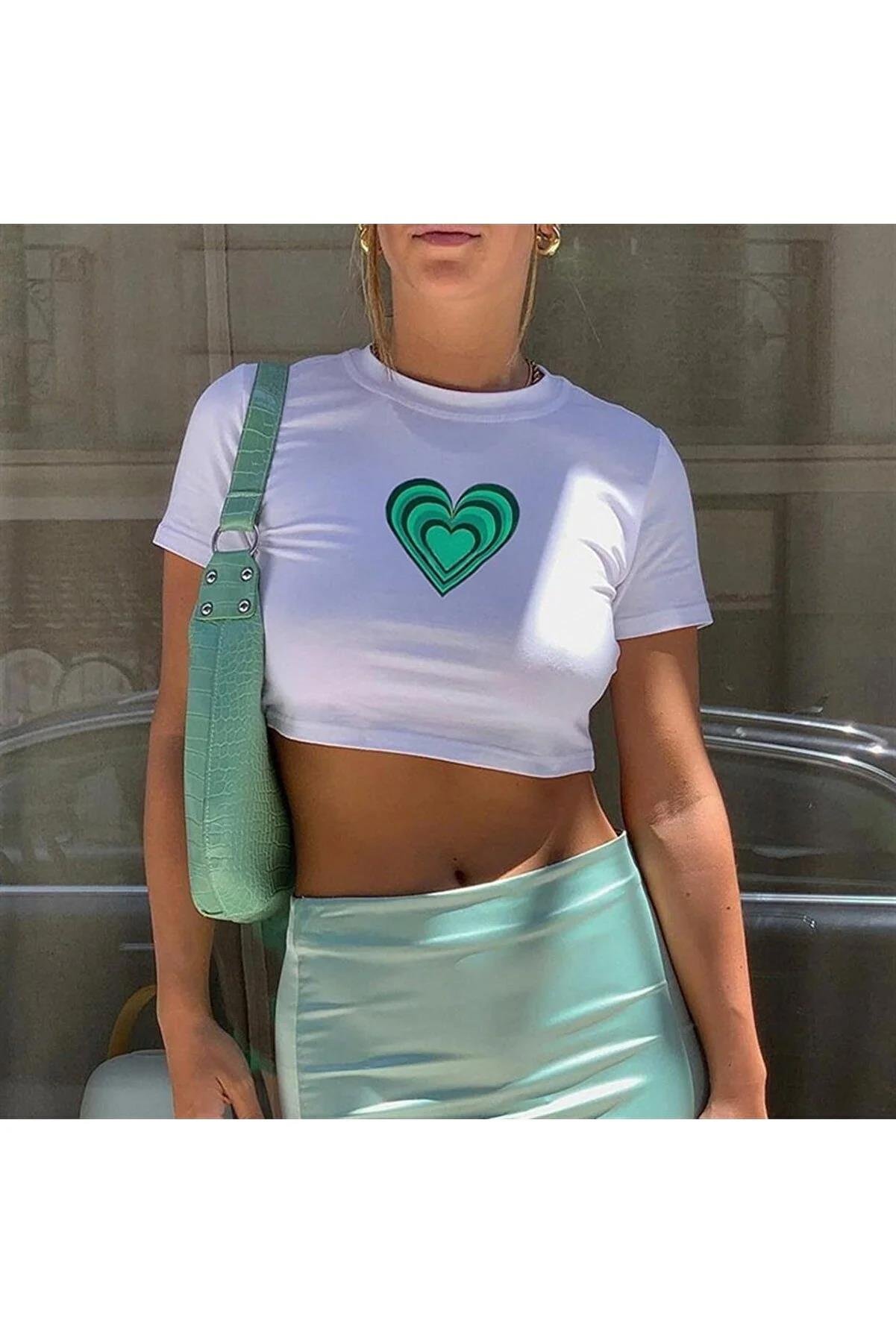 Kadın Vintage Green Heart Crop Beyaz