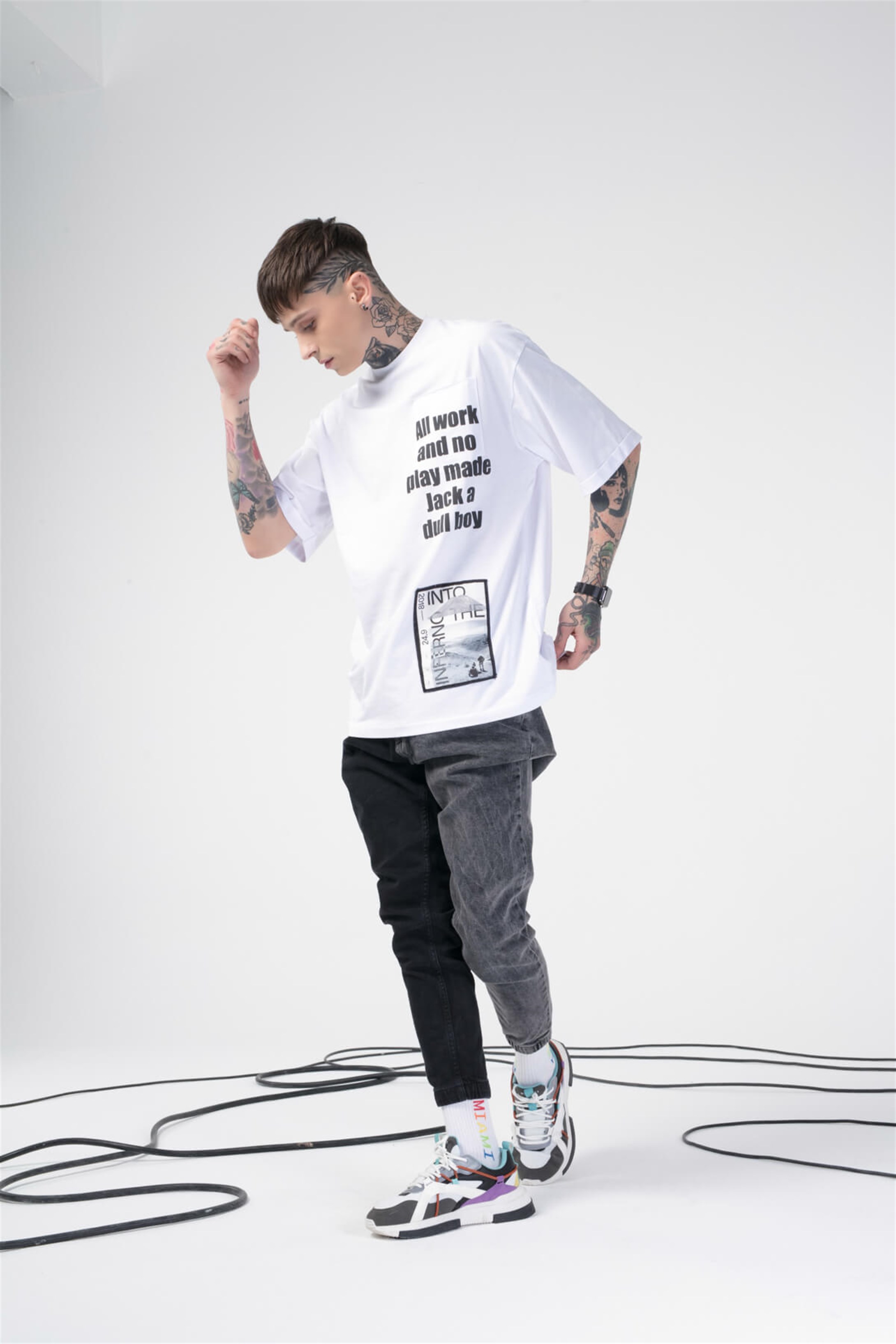 The Champ İnto Unisex Tshirt Beyaz