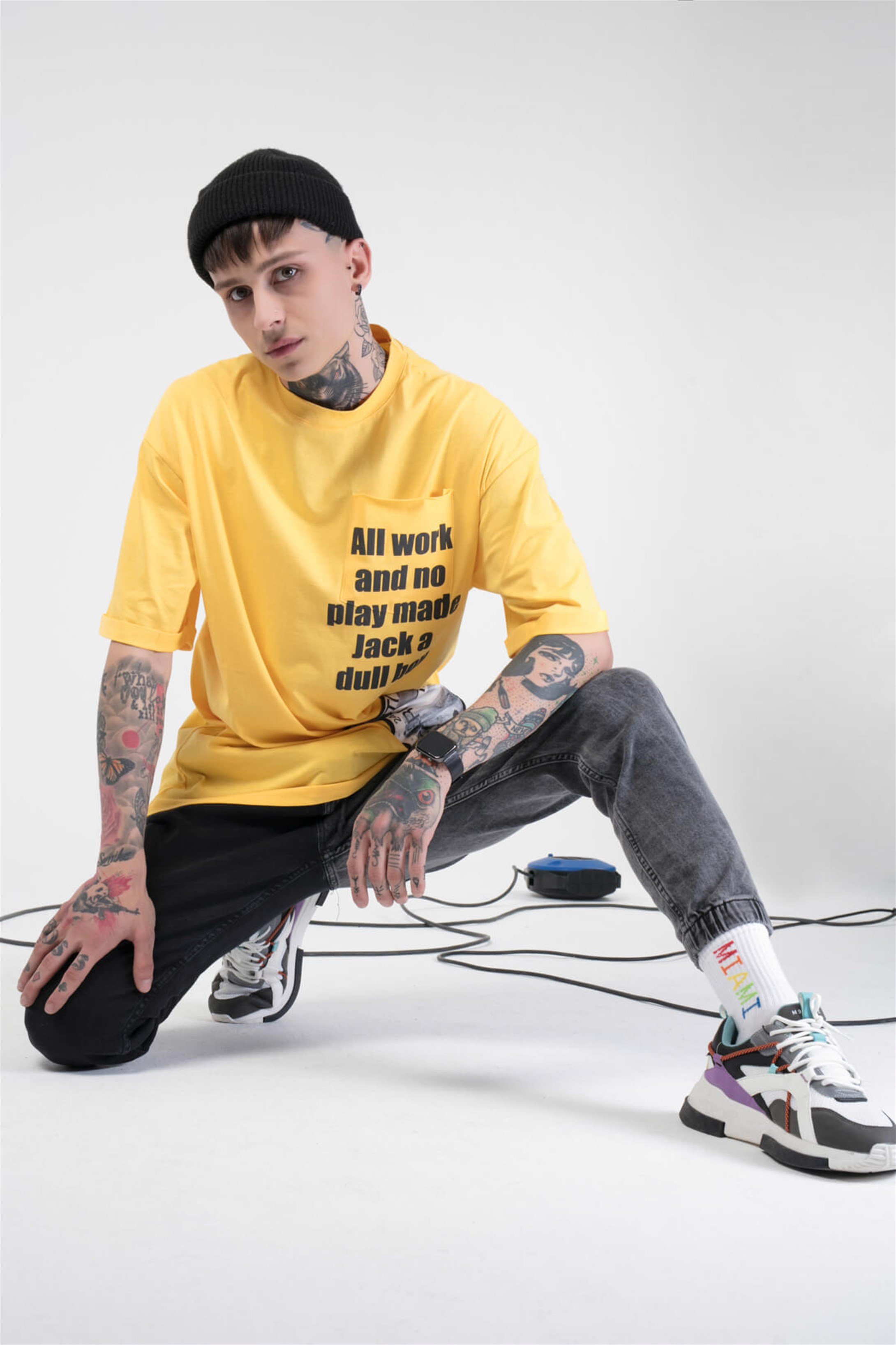 The Champ İnto Unisex Tshirt Sarı