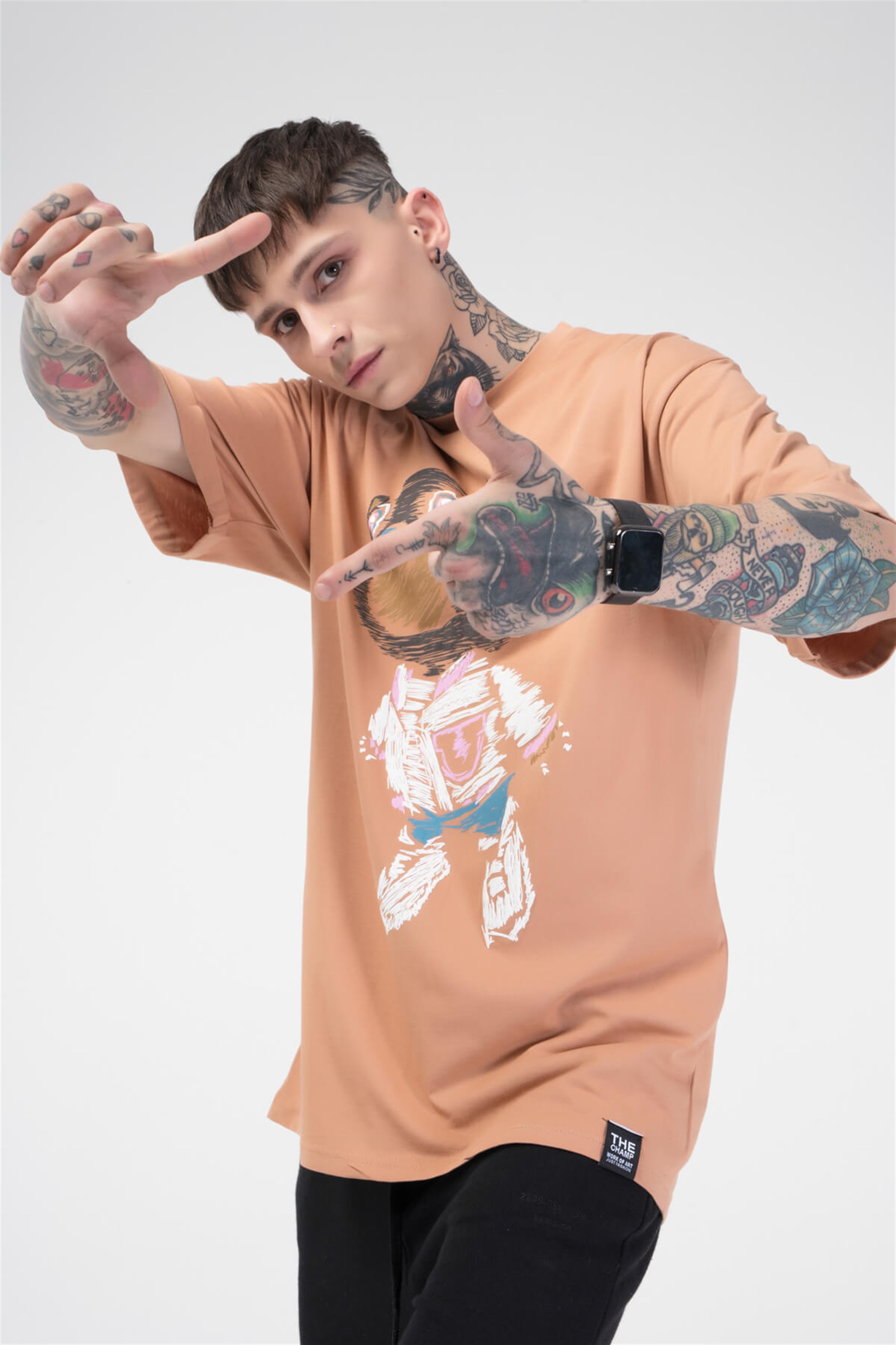 The Champ Paint Bear Unisex Tshirt Bej