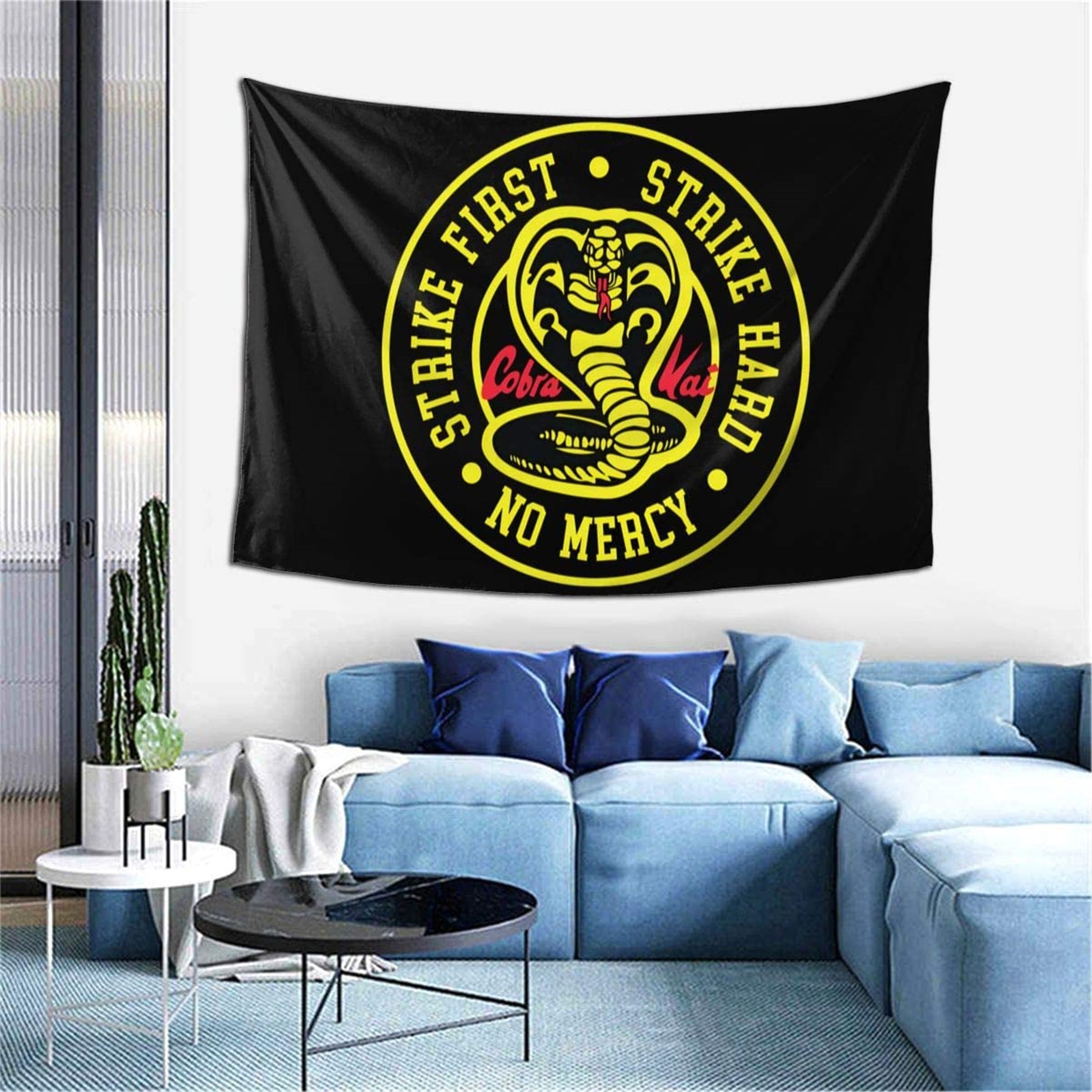 Trendiz Cobra Kai Siyah Duvar Halısı