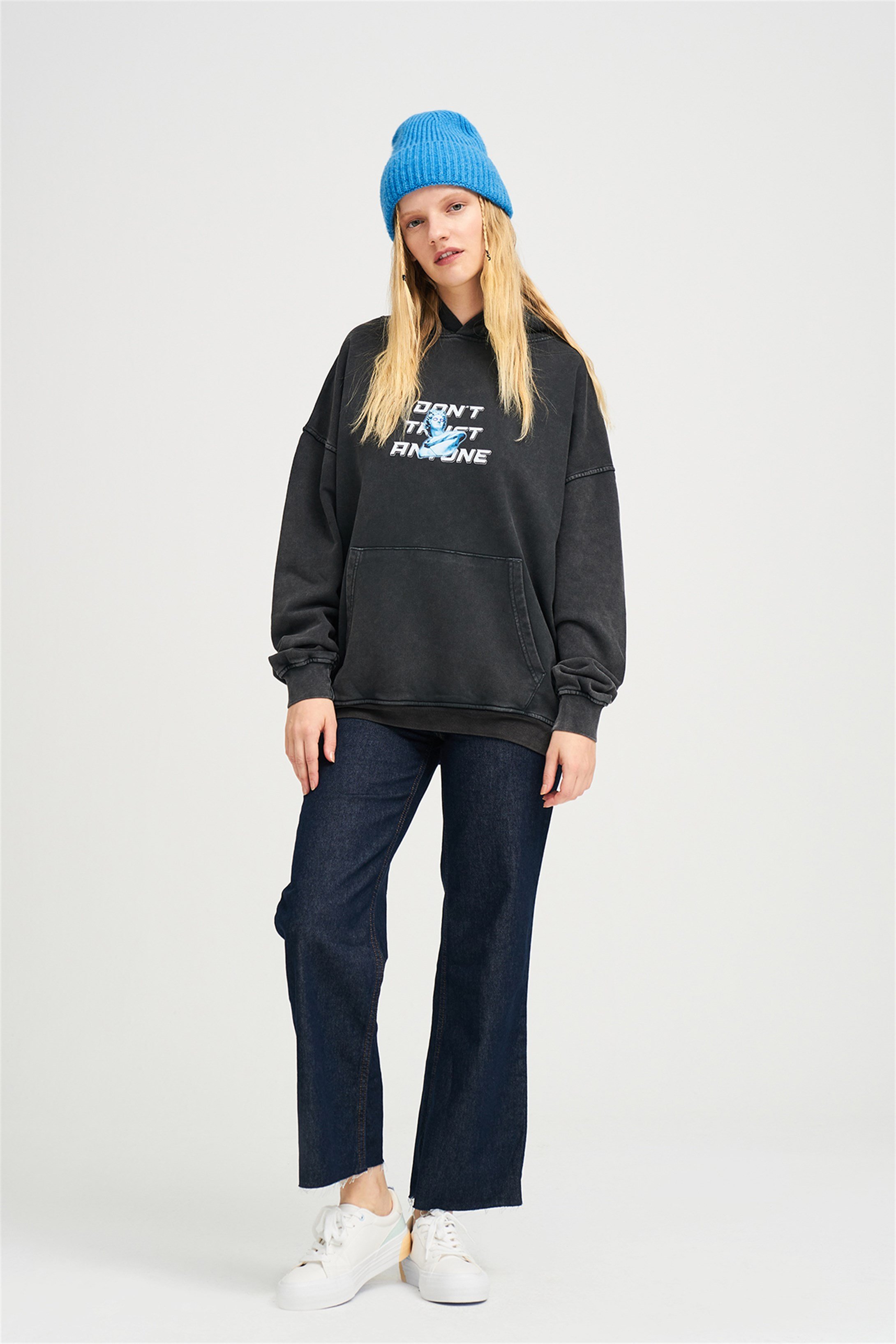 Trendiz Exclusive Don't Trust Anyone Yıkamalı Sweatshirt Antrasit