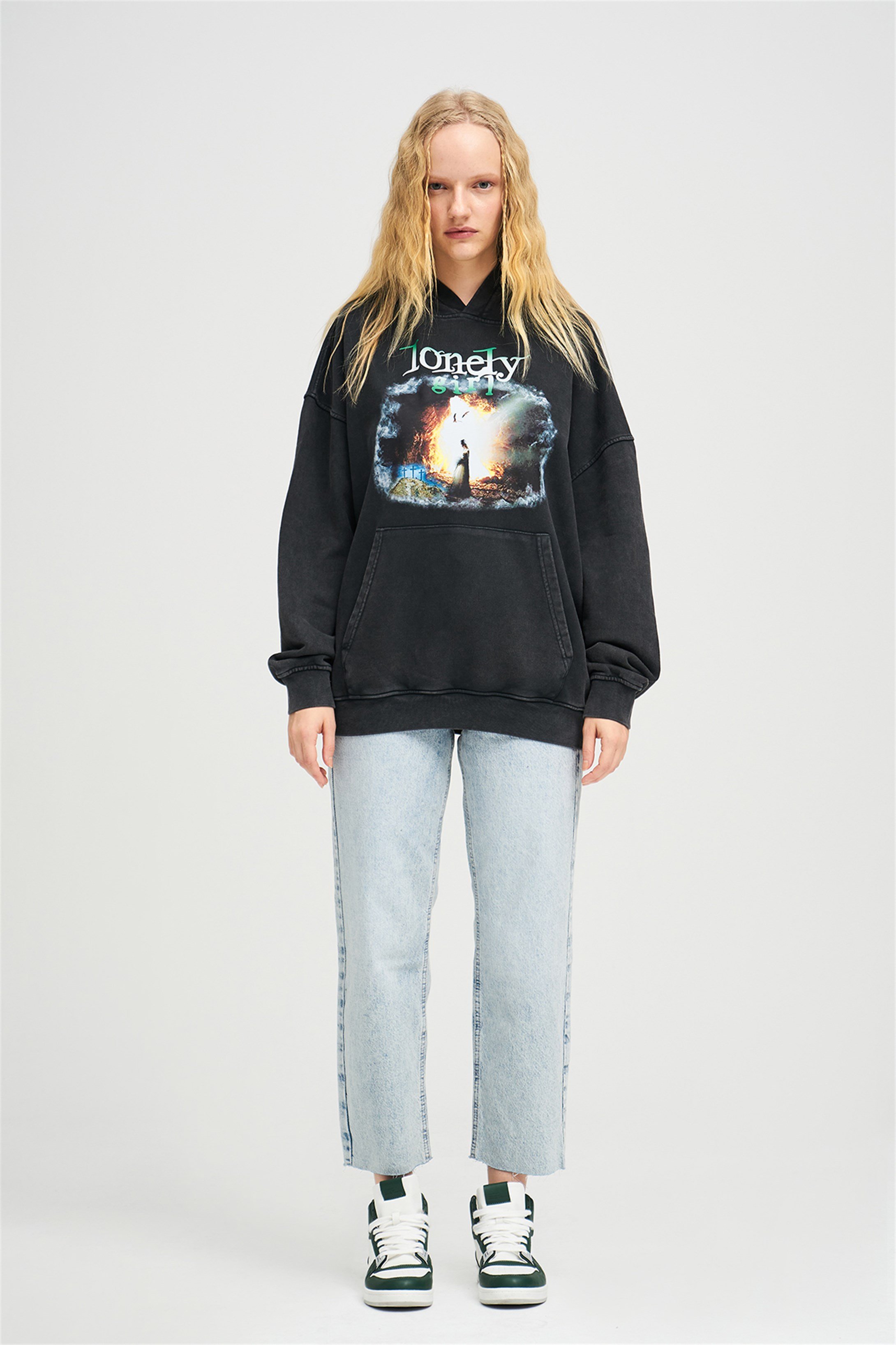 Trendiz Exclusive Lonely Girl Yıkamalı Sweatshirt Antrasit