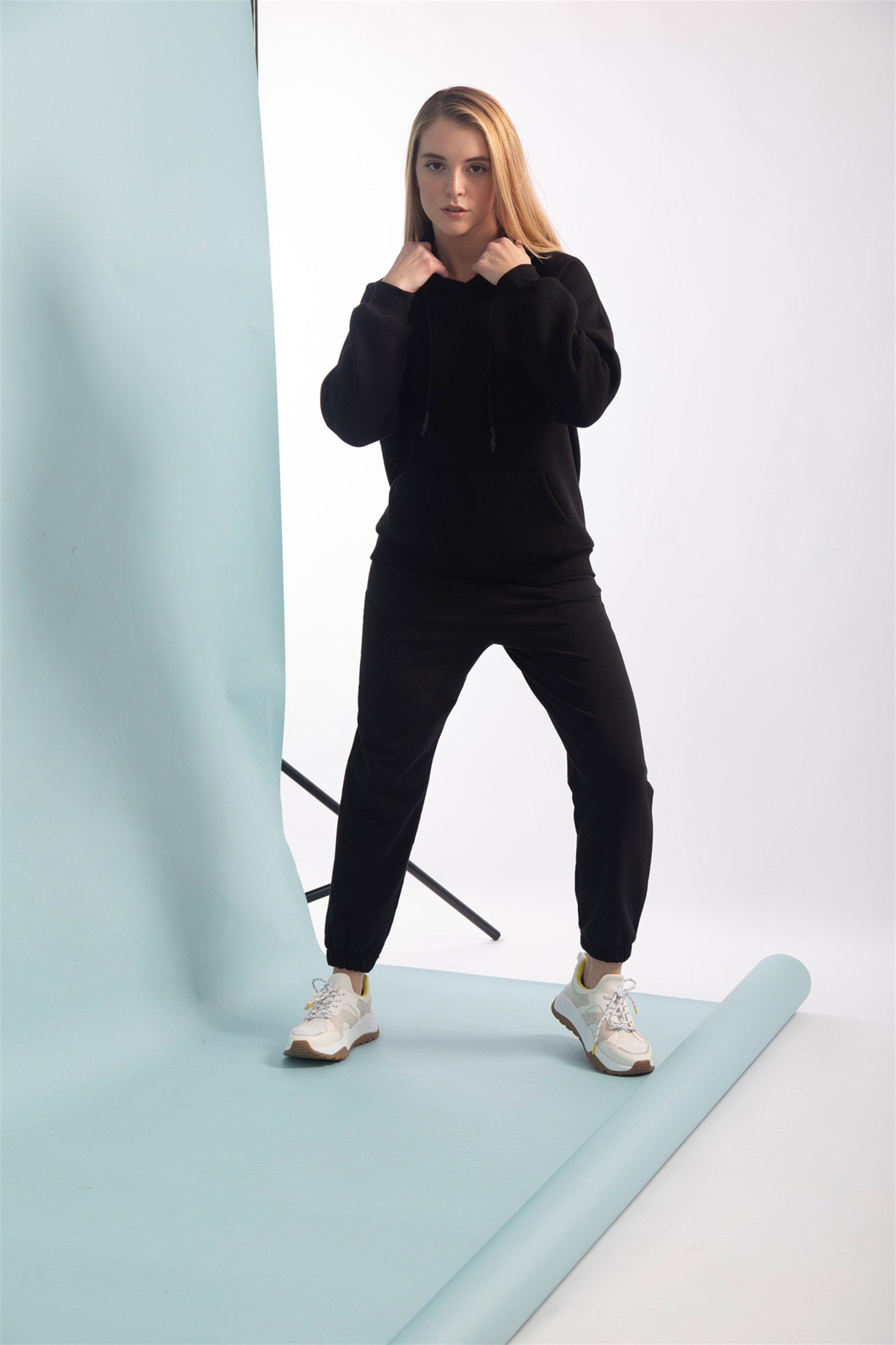 Trendiz Kadın Basic Sweatshirt Siyah