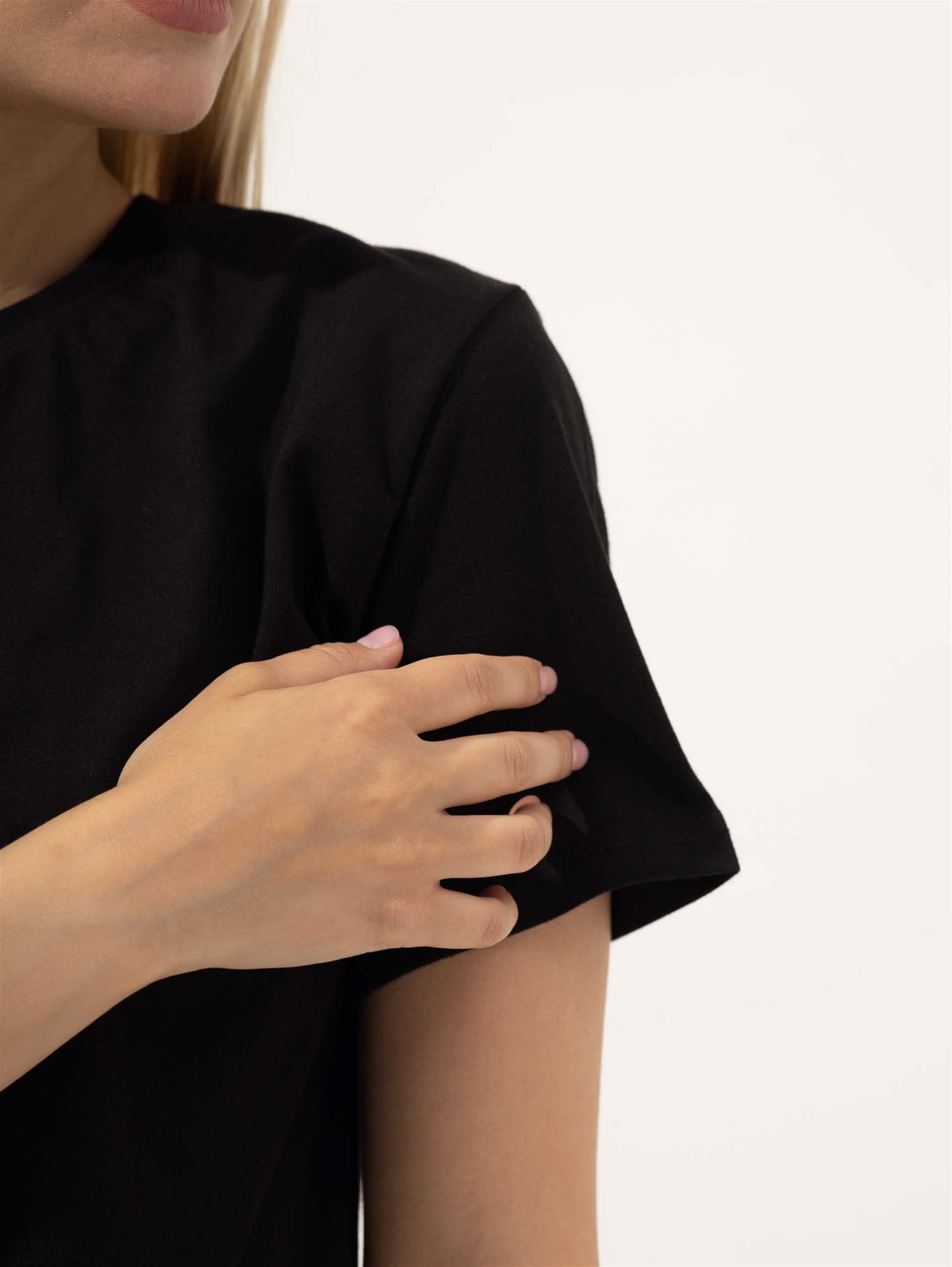 Trendiz Kadın Slim Tshirt Siyah