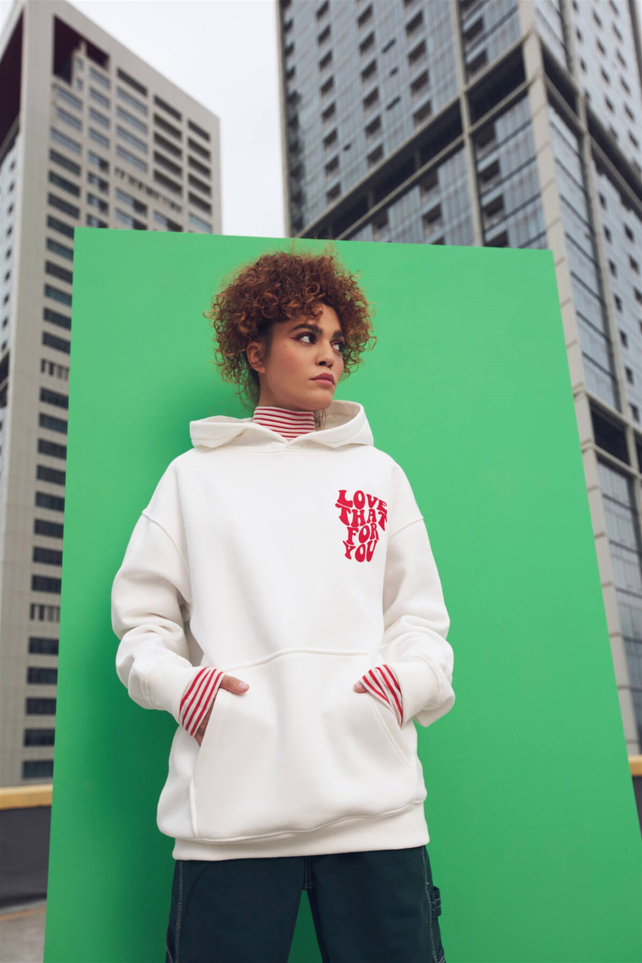 Trendiz Love That For You Beyaz Unisex Sweatshirt