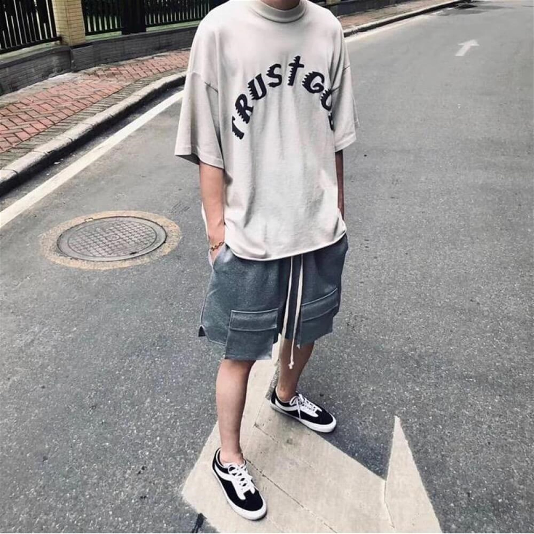 Trendiz Trust God Oversize T-shirt Taş