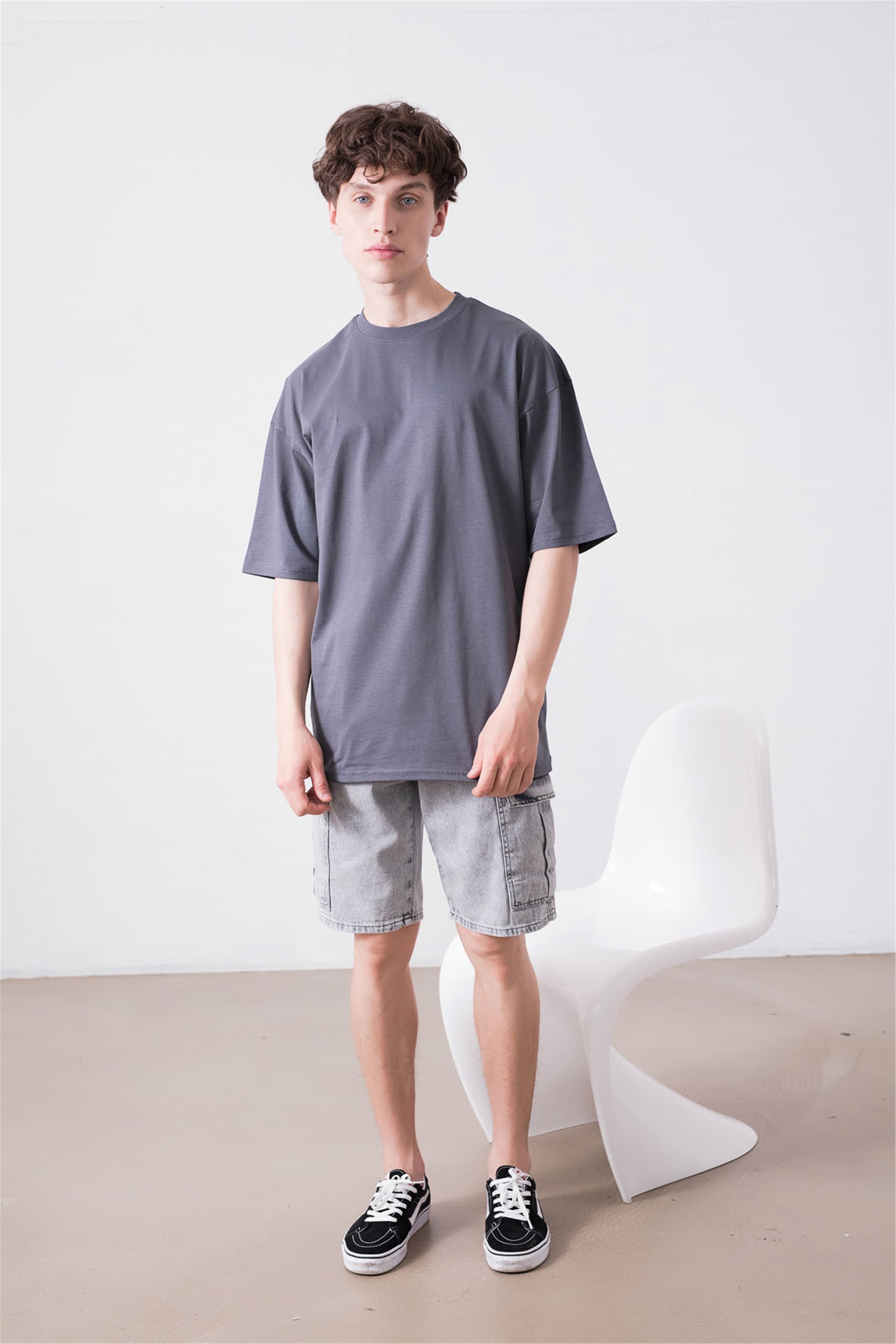Trendiz Unisex Antrasit Basic Tshirt