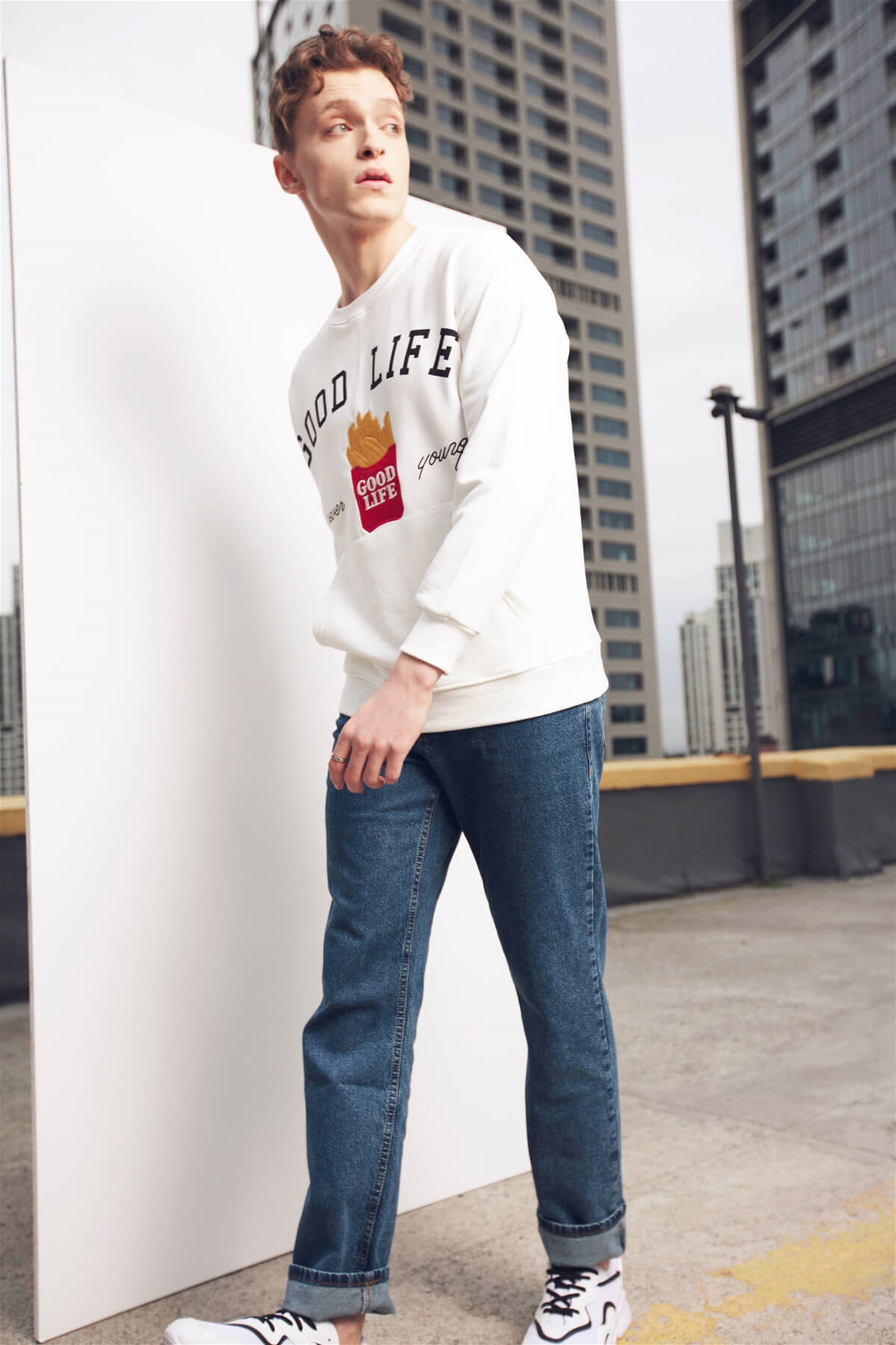 Trendiz Unisex Ekru BTS Good Life Sweatshirt