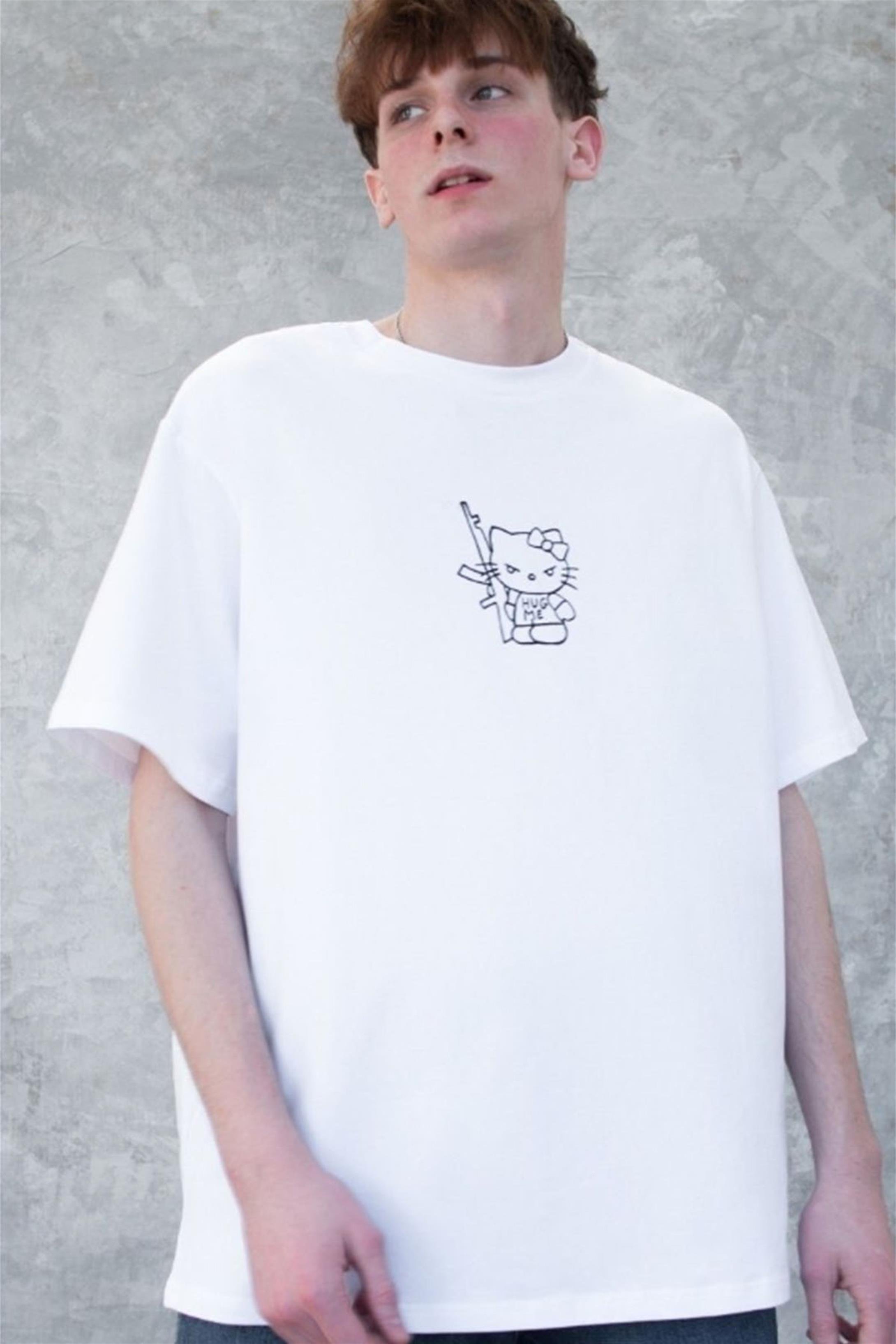 Trendiz Unisex Hug Me Hello Kitty Tshirt Beyaz