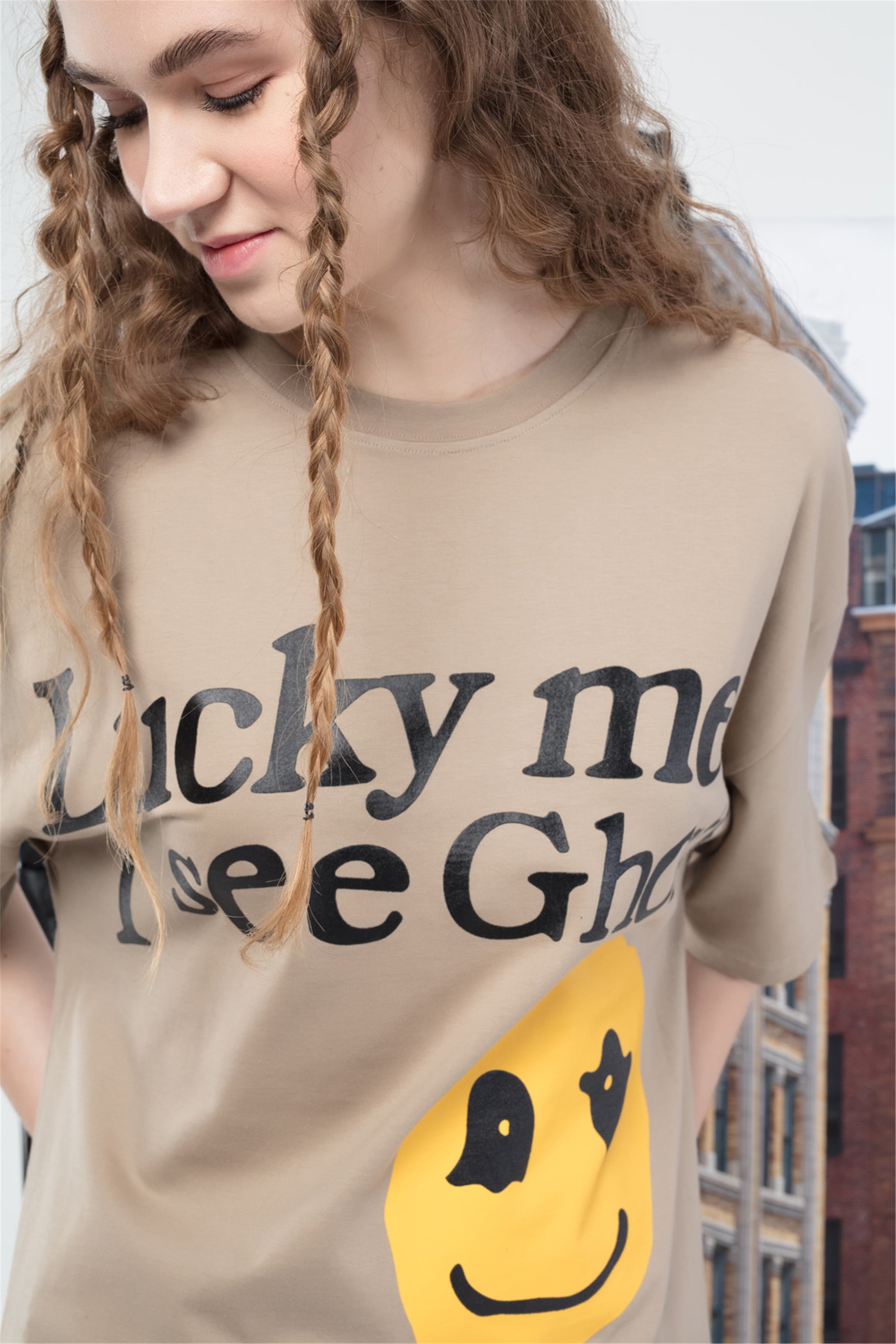 Trendiz Unisex Luckymeghost Tshirt Bej