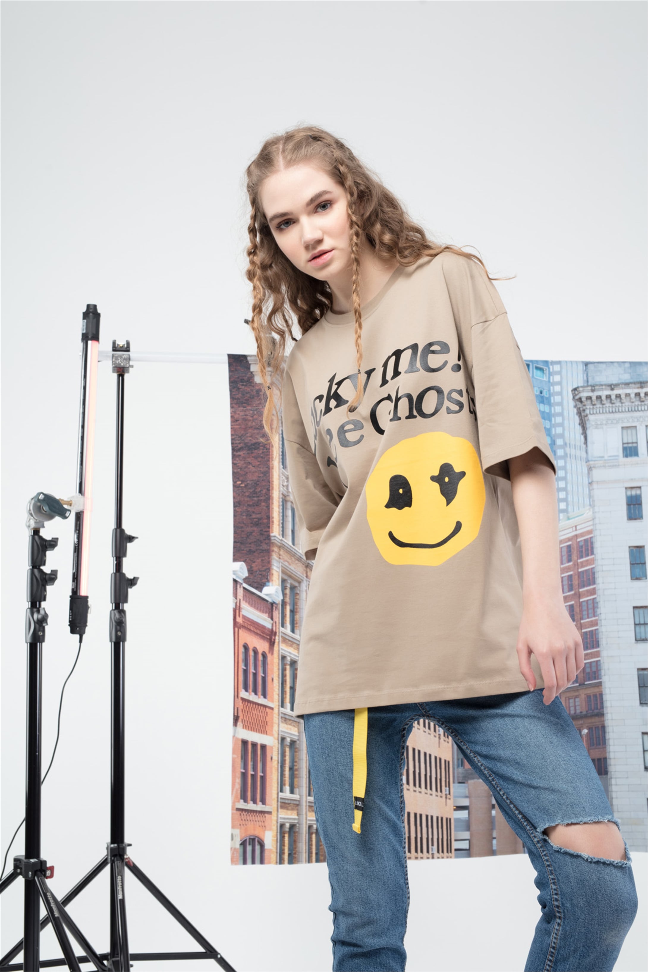 Trendiz Unisex Luckymeghost Tshirt Bej