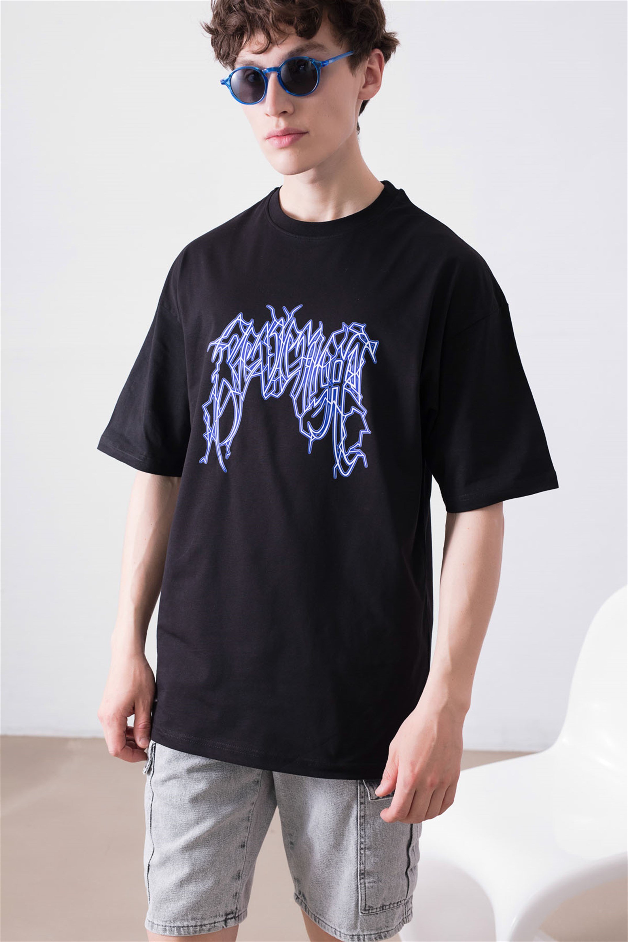 Trendiz Unisex Revenge Lightning Siyah Tshirt