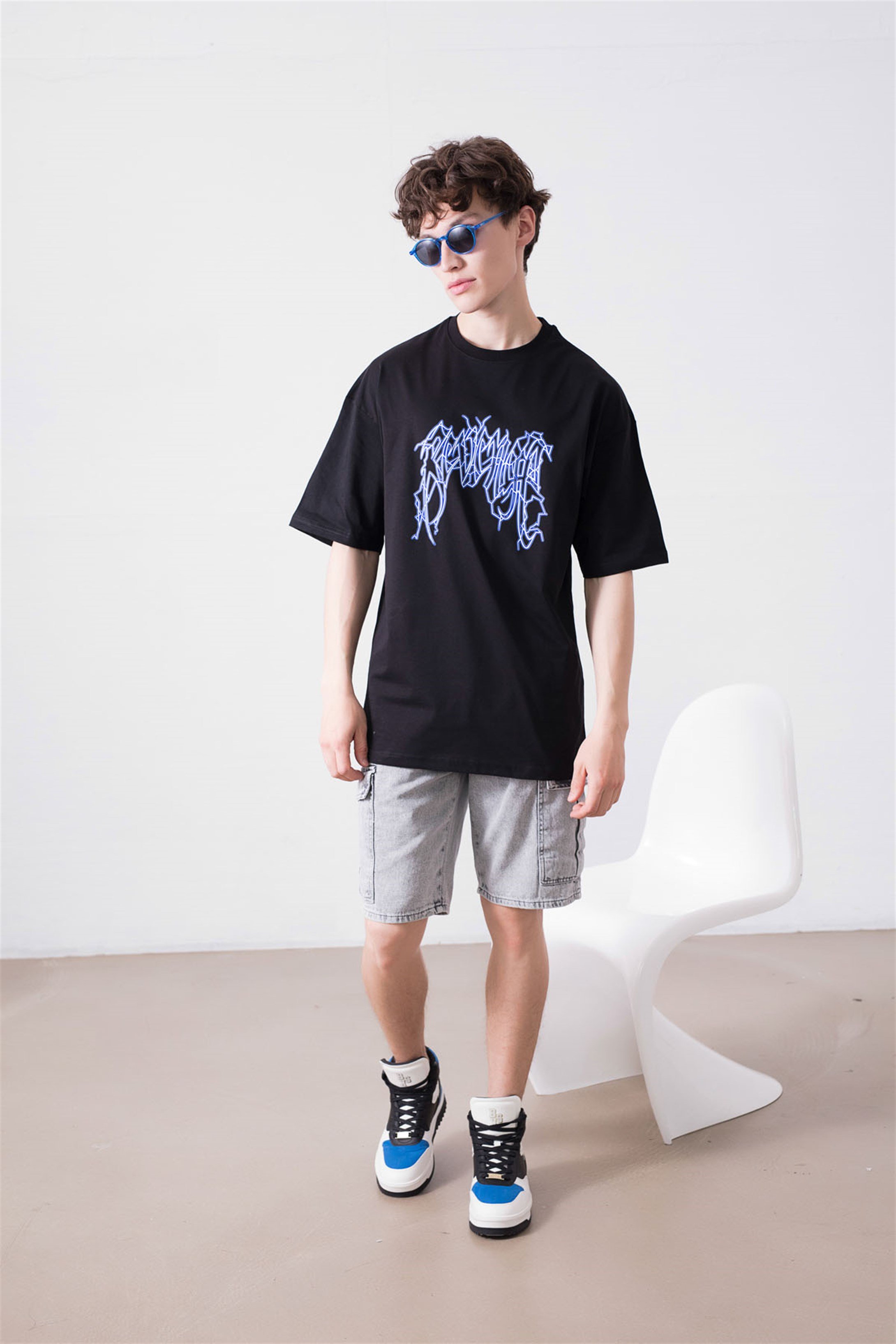 Trendiz Unisex Revenge Lightning Siyah Tshirt