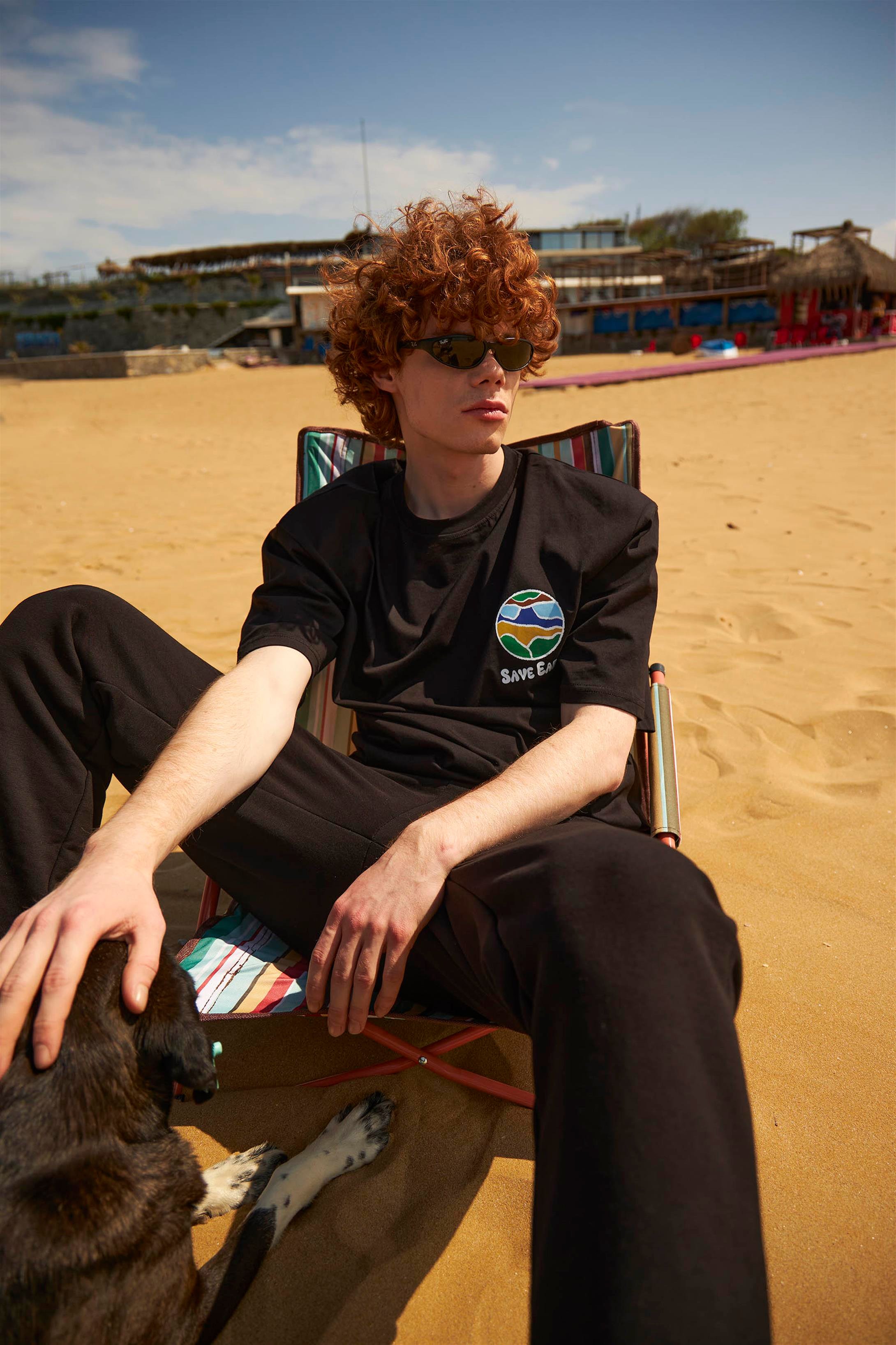 Trendiz Unisex Save Earth Tshirt Siyah