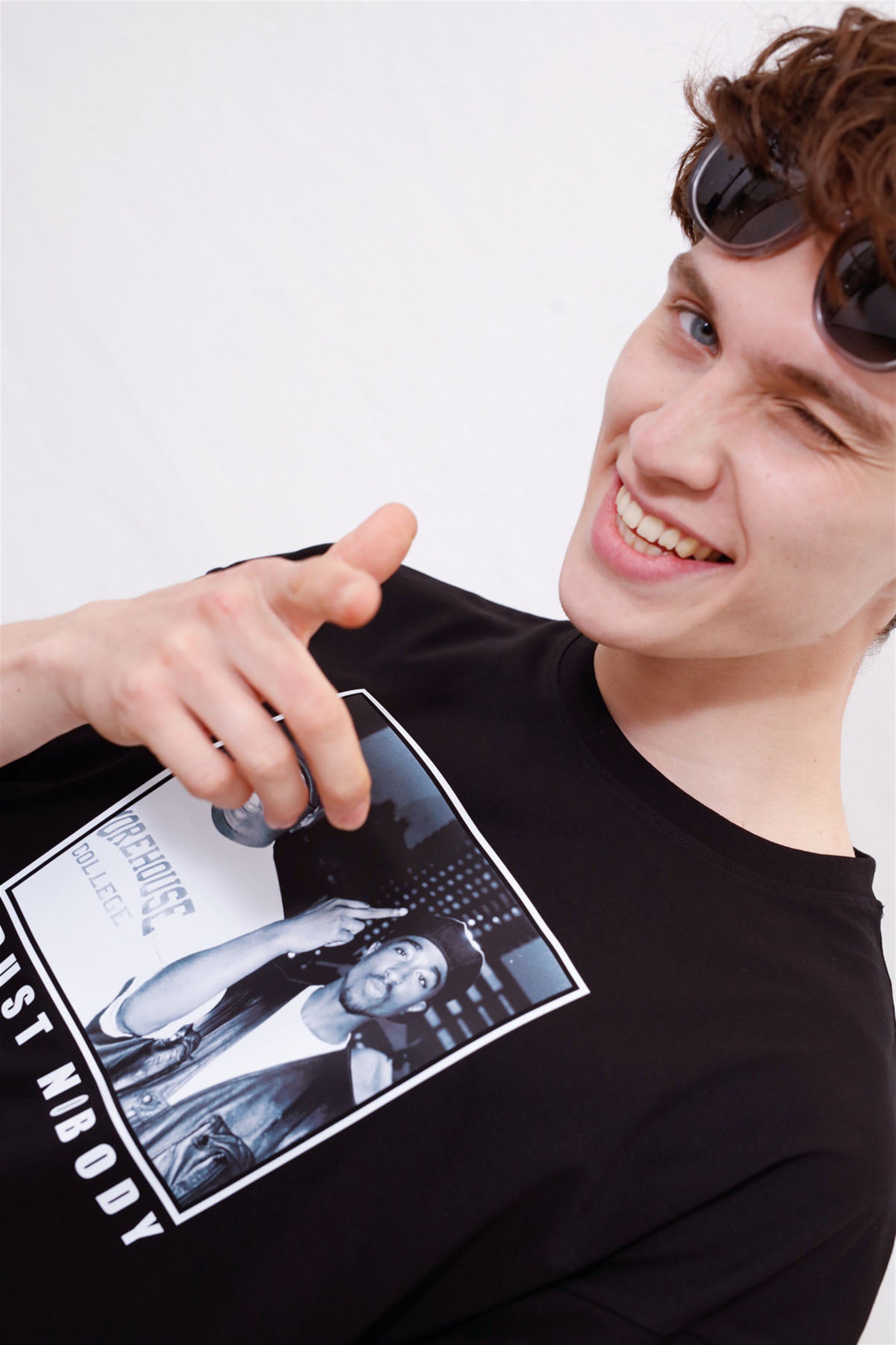 Trendiz Unisex Trust Nobody Siyah Tshirt