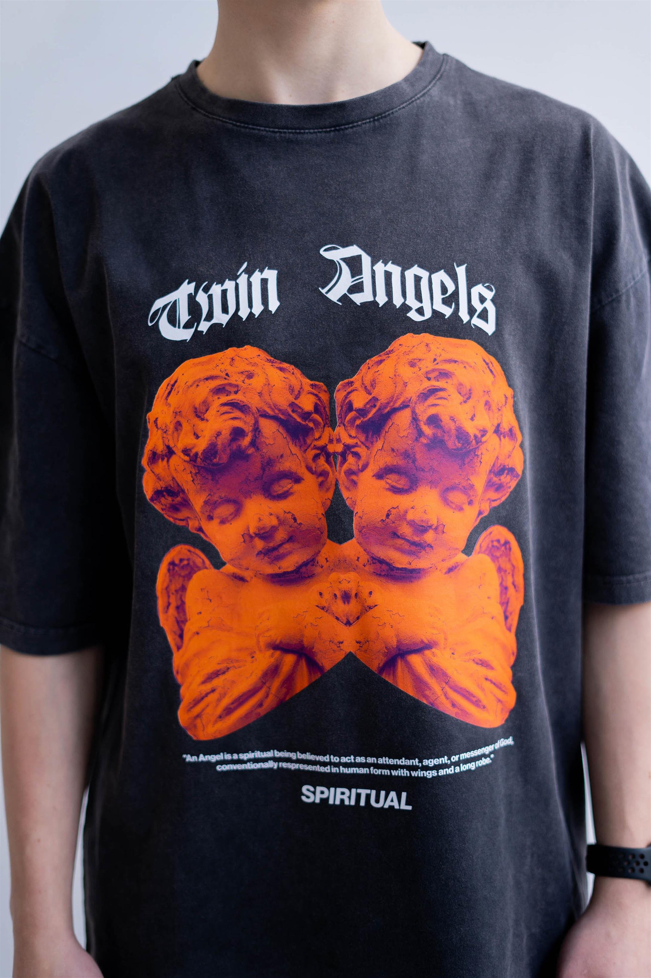 Trendiz Unisex Twin Angels Yıkamalı Antasit Tshirt