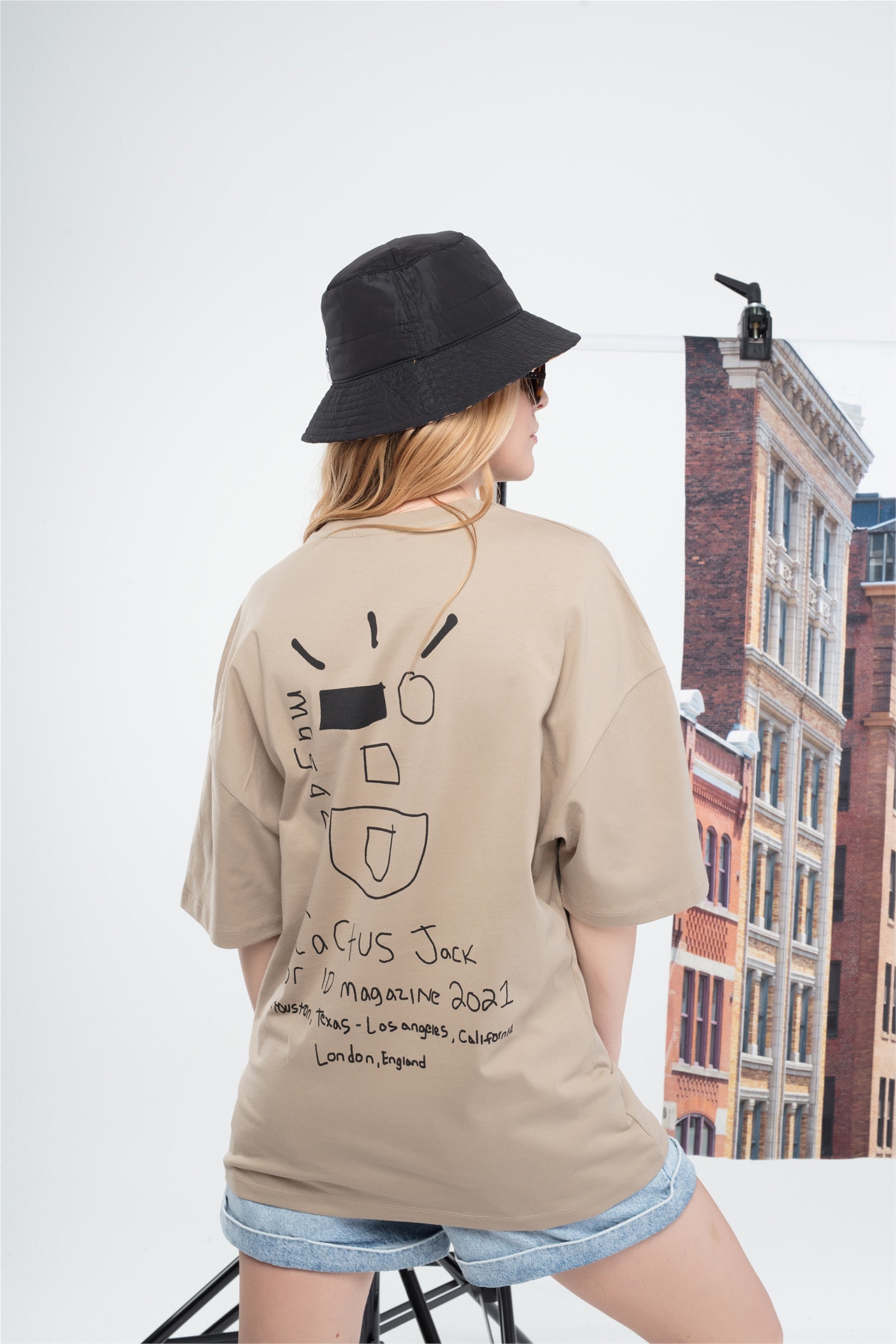 Trendiz Unisex Utopia Tshirt Bej