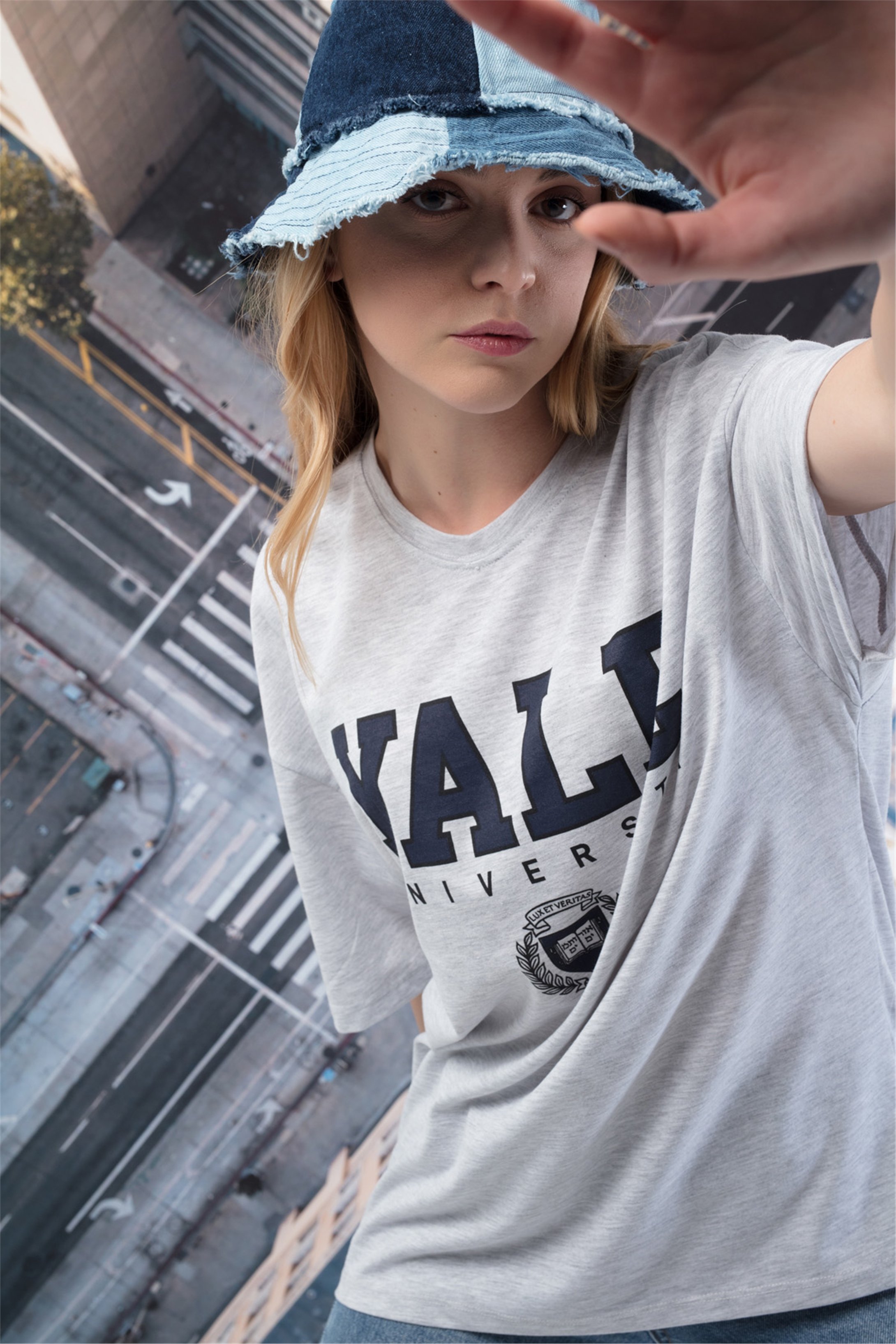 Trendiz Unisex Yale Tshirt Beyaz