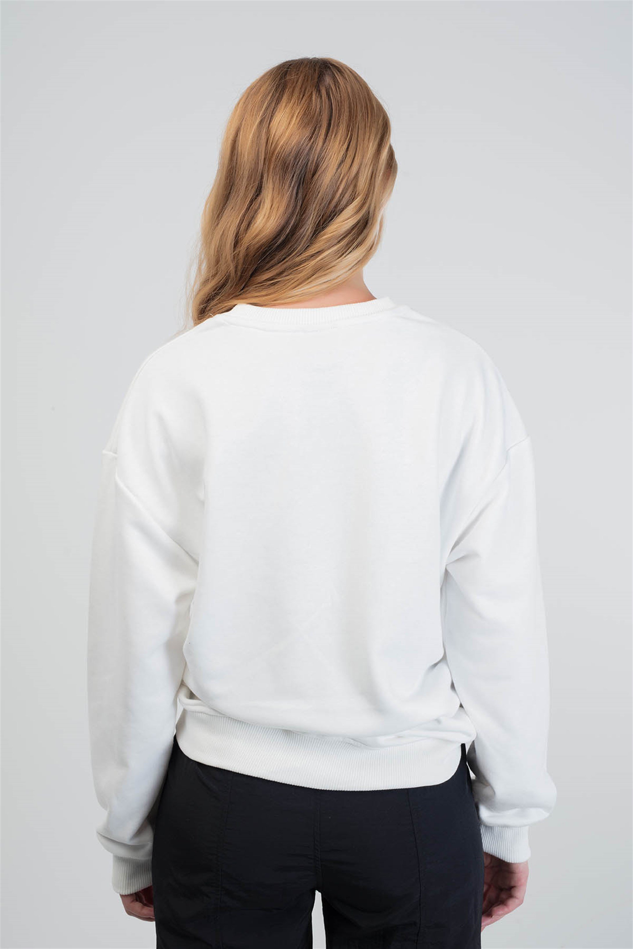 Trendiz Wifi Couple KadınYuvarlak Yaka Sweatshirt Beyaz 121101