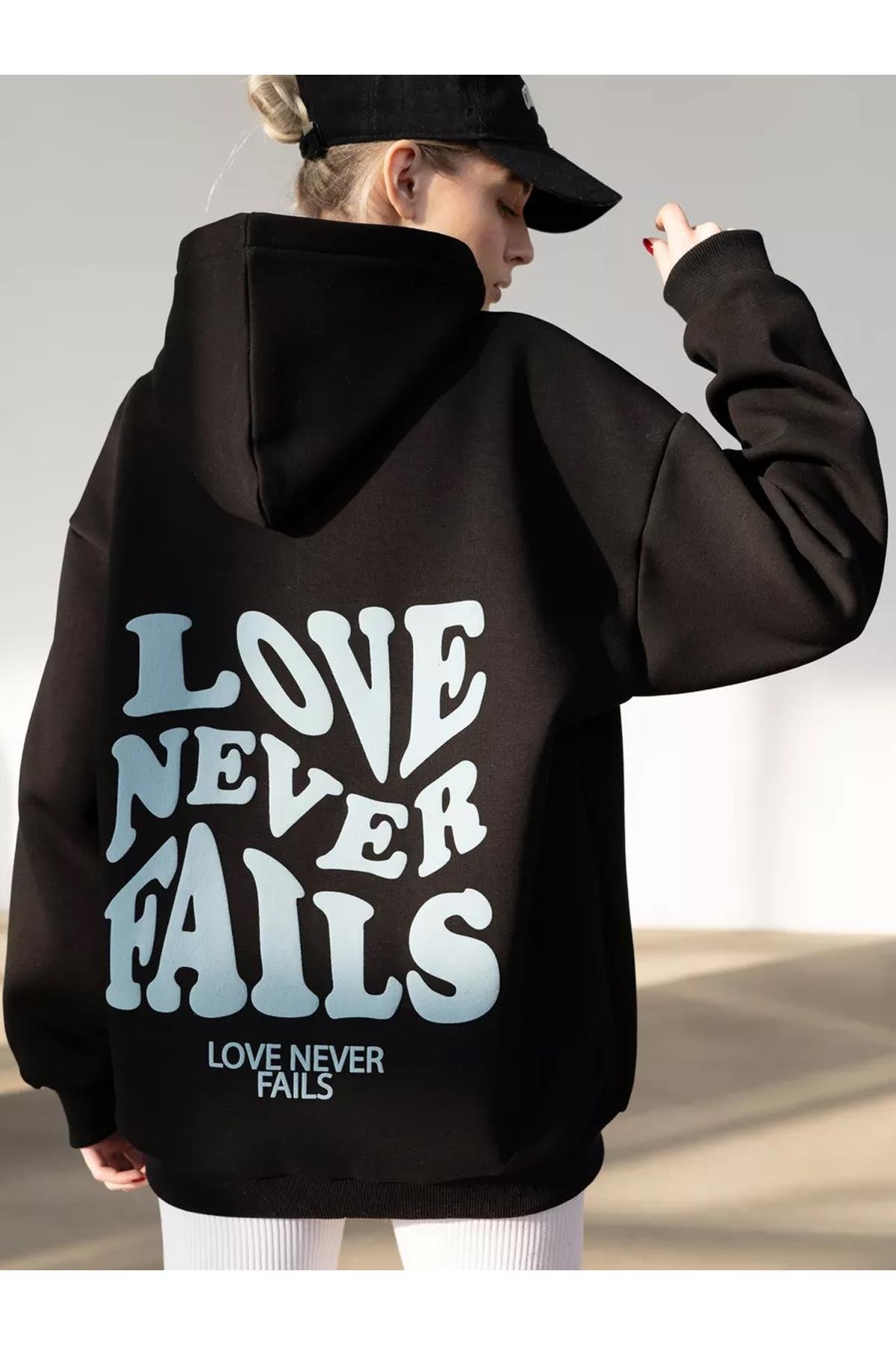 Unisex Love Never Fails Sweatshirt Siyah