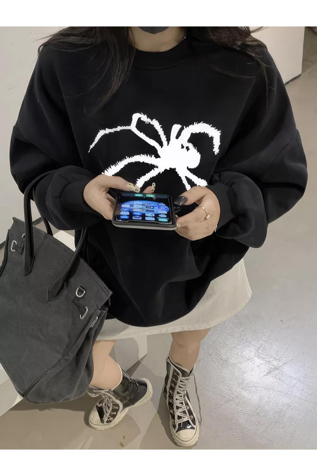 Unisex Spider Bisiklet Yaka Sweatshirt Siyah