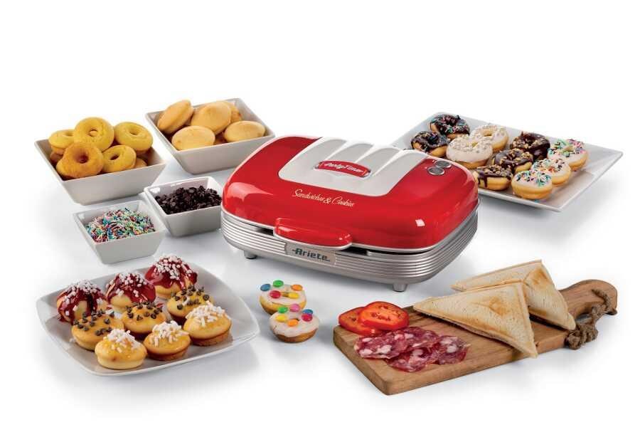 ARIETE PARTY TIME SANDWICH MAKİNESİ 3 IN ONE RED