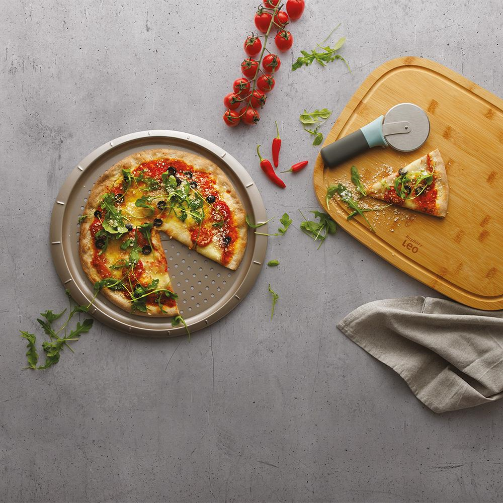 BergHOFF LEO Balance Karbon Çeliği Dellikli Pizza Tavası 32x1,5 cm -3950548