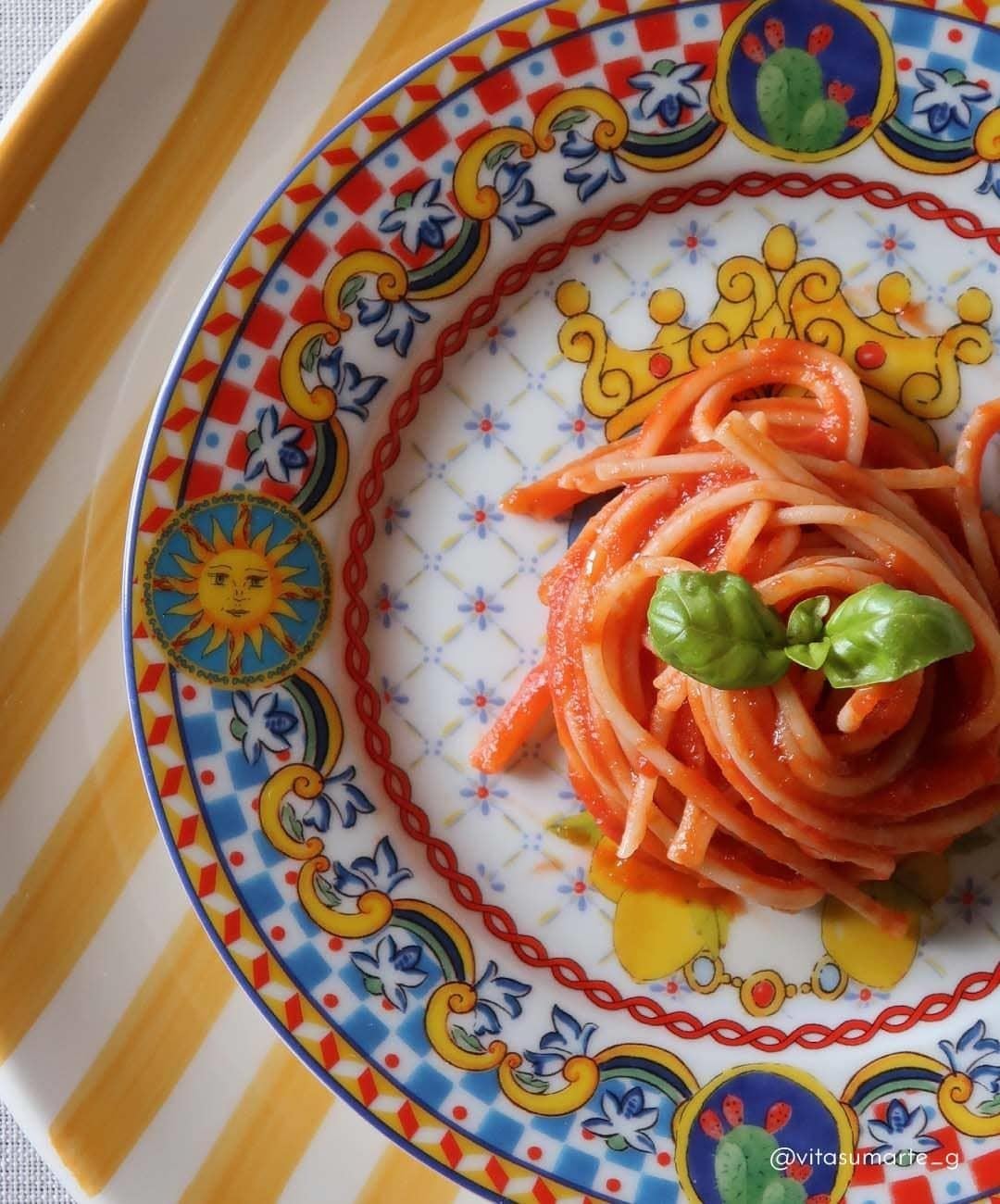 Easy Life Sicily Porselen Pasta Tabağı Ø 19 cm Lady