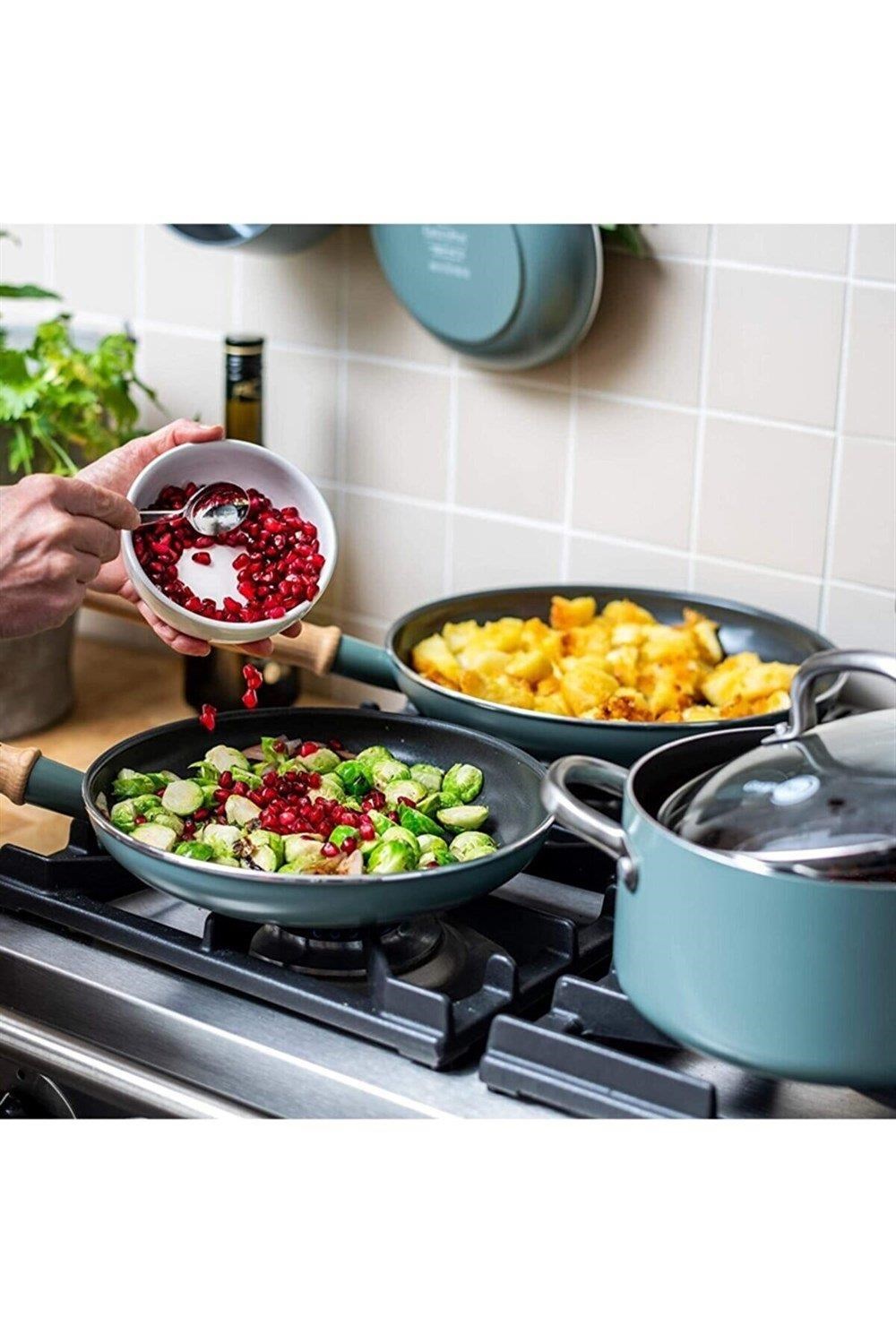 Greenpan Mayflower 13 Prç Tencere Set ''18+20+24Cm Derin Tenc+28 Tava+16Cm Sos Tava+Süzgeç+4 Adet Gadget'' - CC001596-001