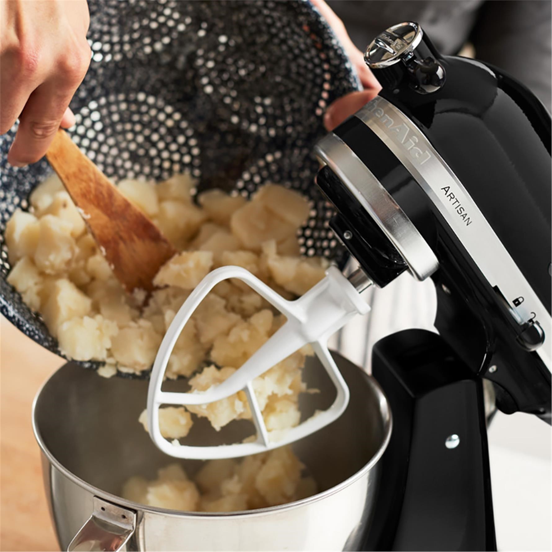 Kitchenaid Artisan 4,8 L Stand Mikser 5Ksm185Ps Onyx Black-Eob