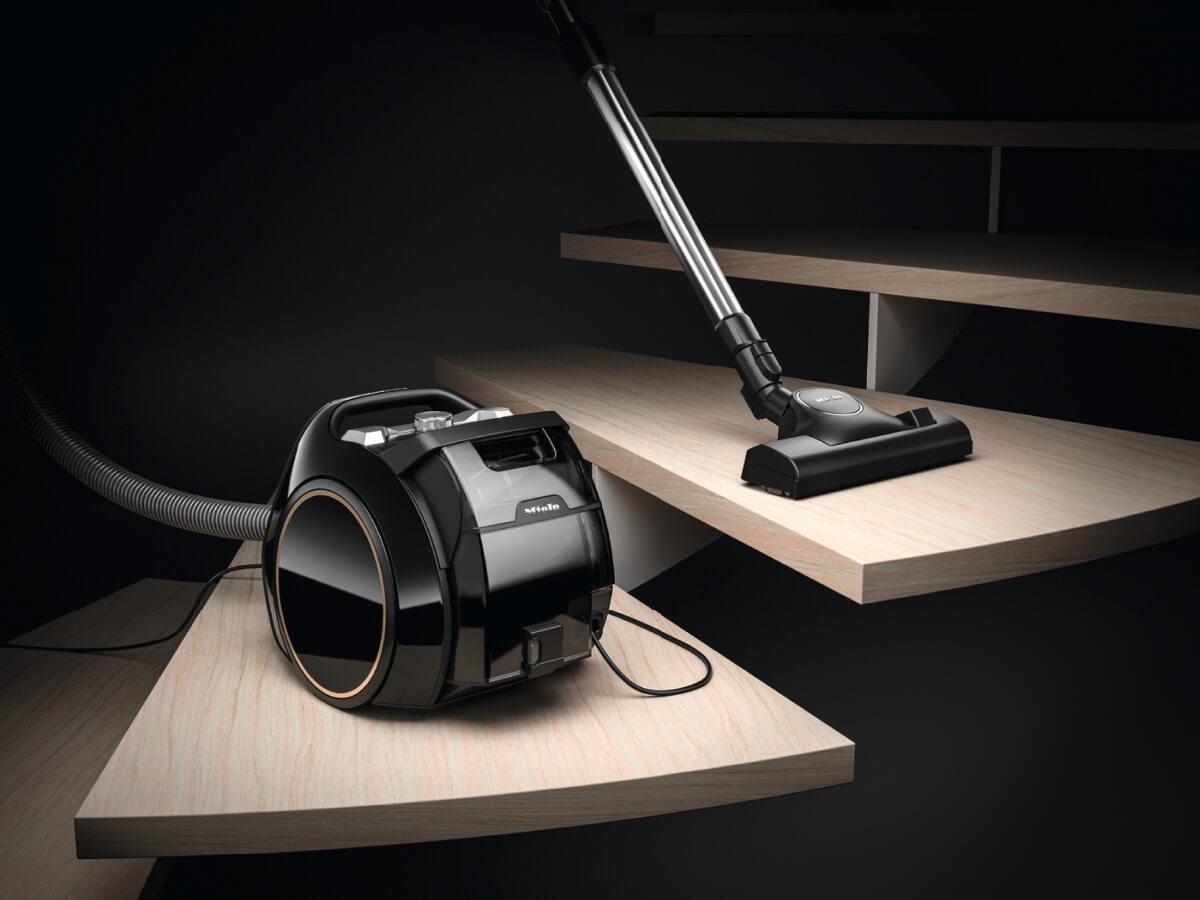 Miele Boost Cx1 Cat&Dog Siyah Toz Torbasız Süpürge