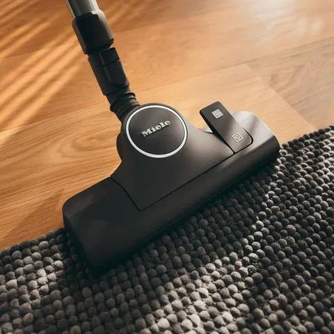Miele Boost CX1  Obsidyen Siyahı Toz Torbasız Süpürge - 11666970