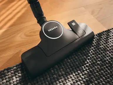Miele Complete C3 125 Gala Edition Gri Torbalı Süpürge - 12436360