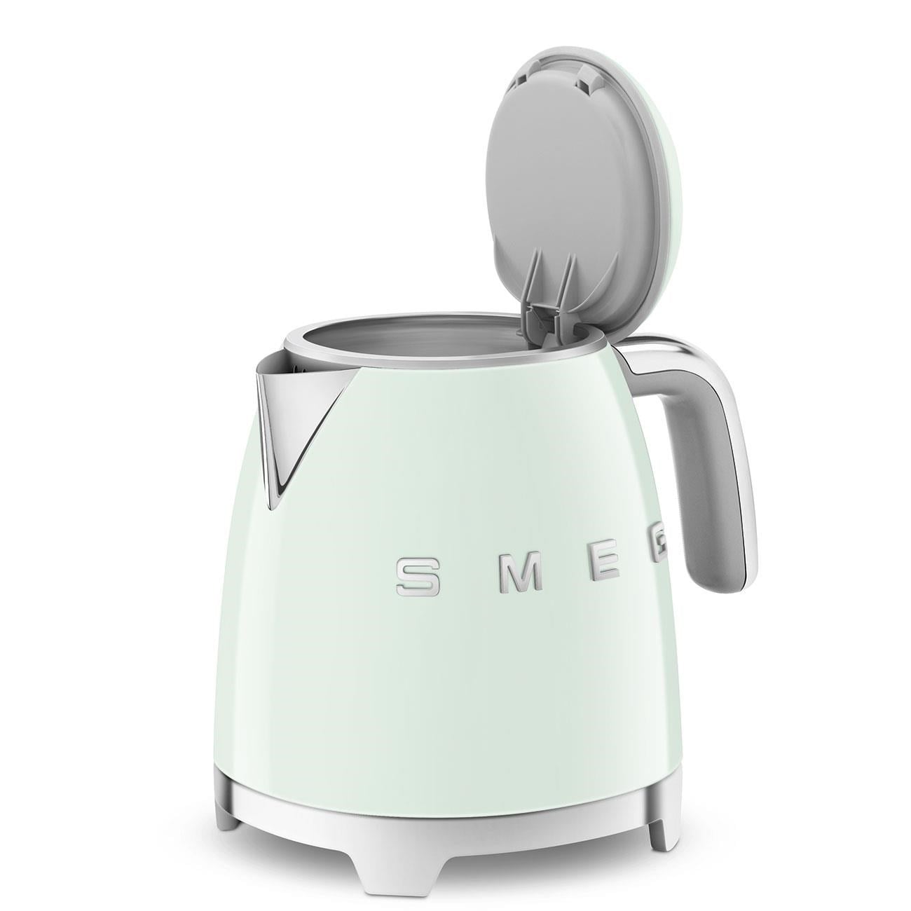 Smeg 50'Style Pastel Yeşil Mini Kettle - KLF05PGEU