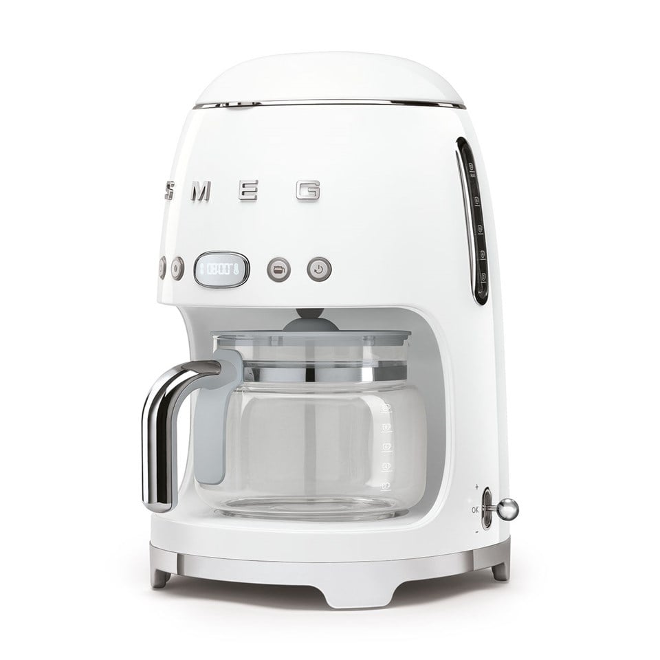 Smeg Beyaz Fitre Kahve Makinesi DCF02WHEU