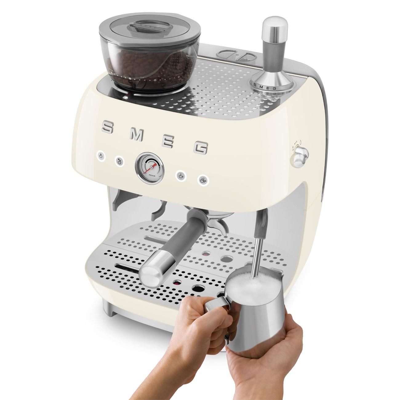 SMEG EGF03CREU MANUEL KAHVE ÖĞÜTÜCÜ ESPRESSO MAKİNASI KREM