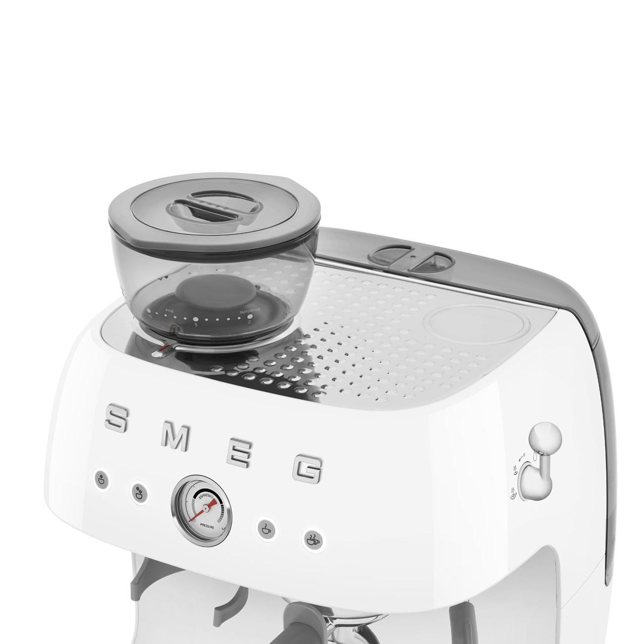 SMEG EGF03WHEU KAHVE ÖĞÜTÜCÜ ESPRESSO MAKİNASI BEYAZ