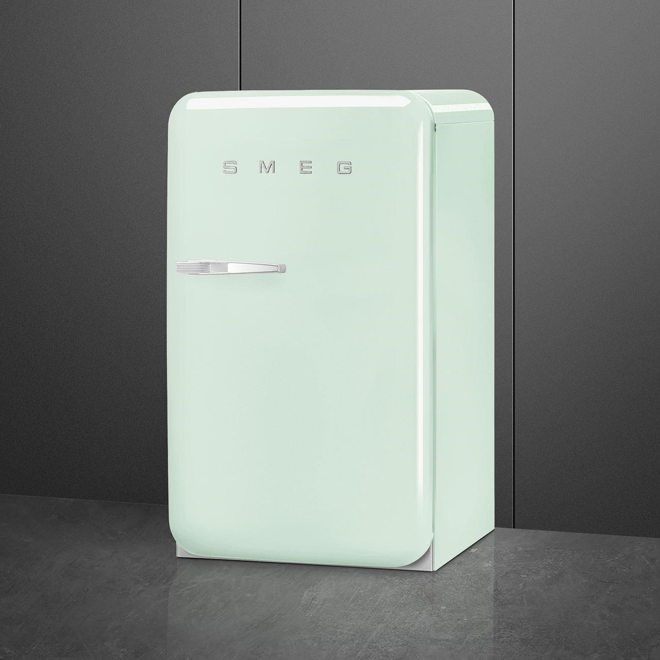Smeg Fab10 Pastel Yeşil Retro Mini Buzdolabı Sağ Menteşe
