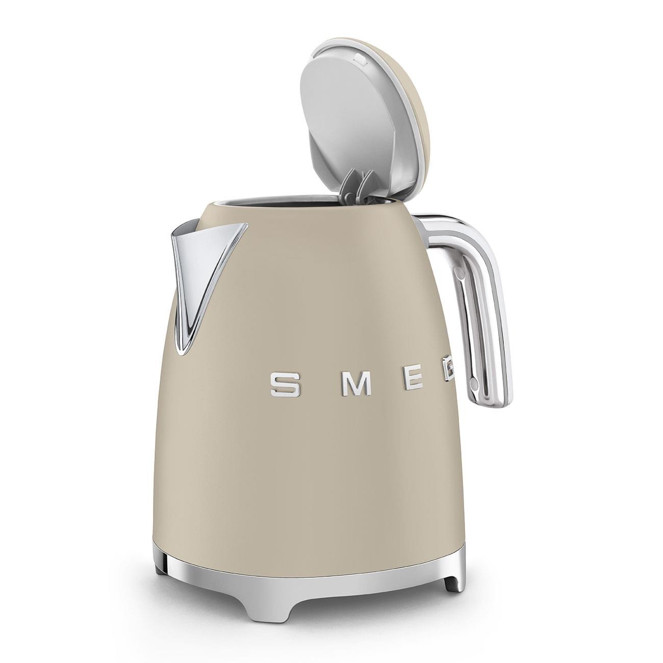 Smeg KLF03MLMEU Su Isıtıcılar Kettle Moonlight 