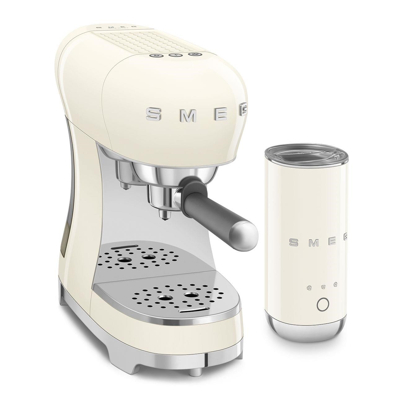 Smeg Manuel Espresso Kahve Makinesi + Süt Köpürtme Makinesi Bundle Krem