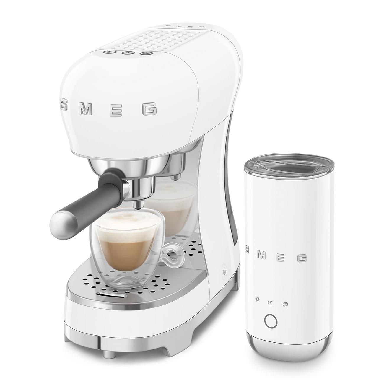 Smeg Manuel Espresso Kahve Makinesi + Süt Köpürtme Makinesi Bundle Beyaz