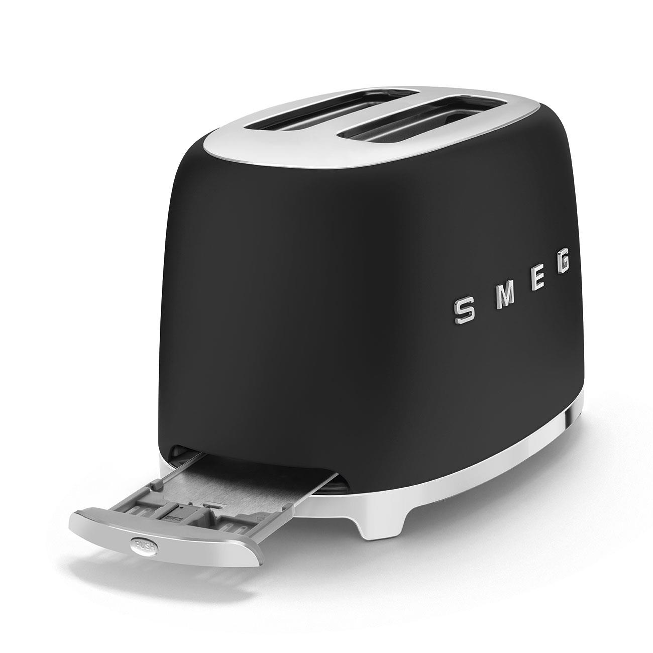Smeg Mat Siyah Ekmek Kızartma Makinasi