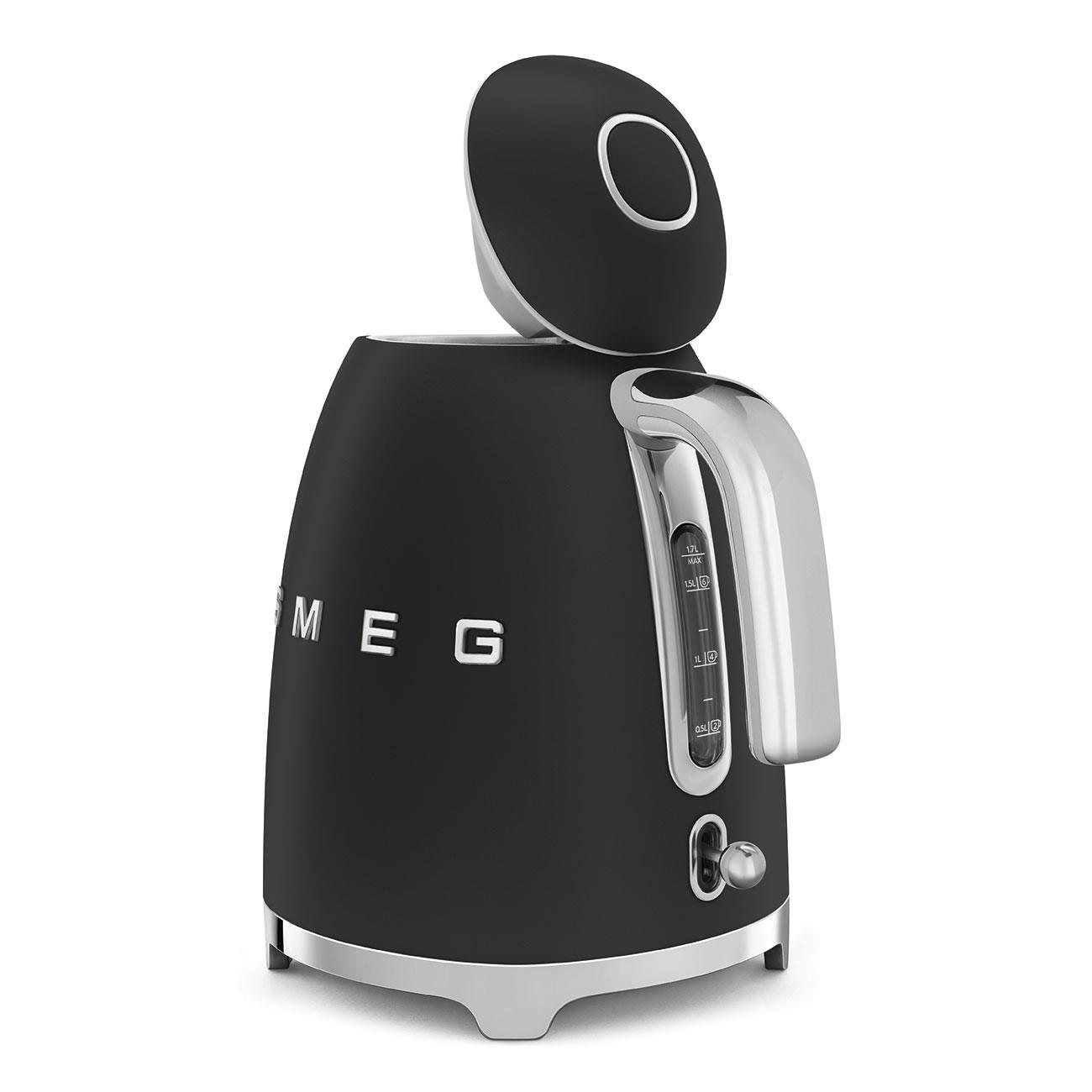 Smeg Mat Siyah Kettle KLF03BLMEU