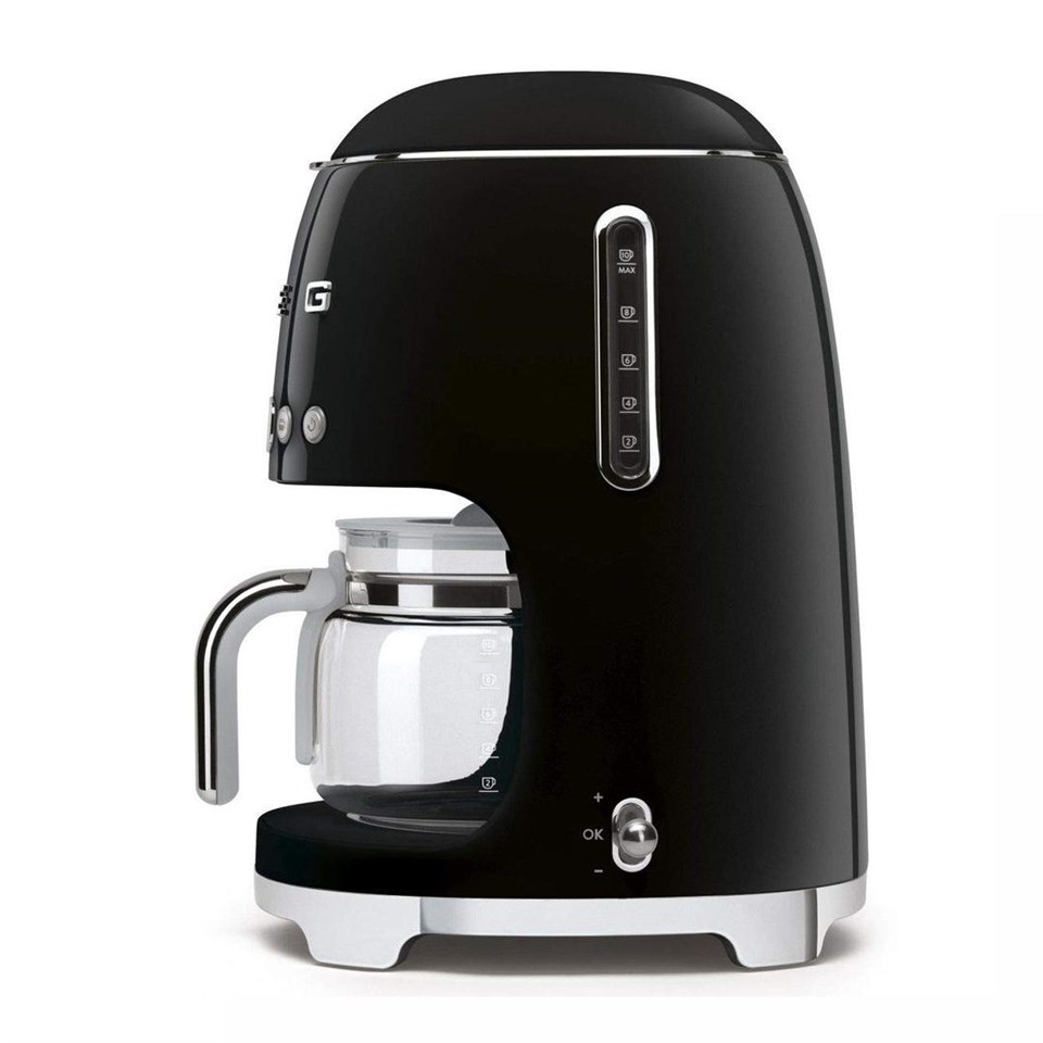 Smeg Siyah Fitre Kahve Makinesi DCF02BLEU