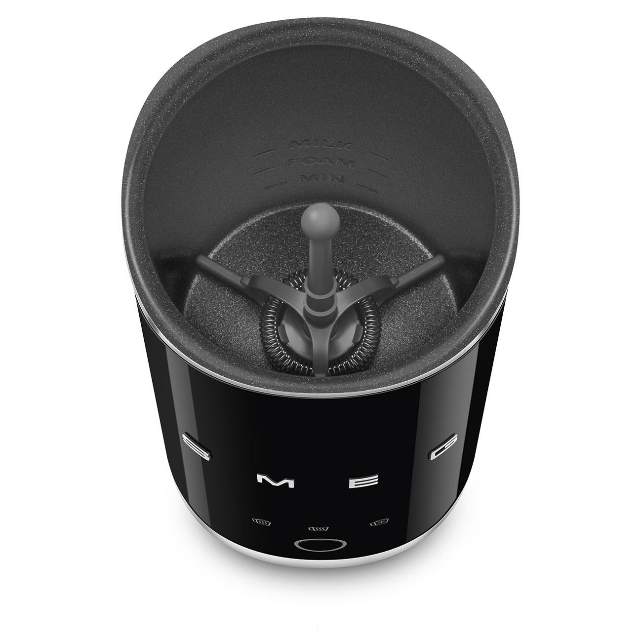 Smeg Standart Süt Köpürtme Makinesi Siyah