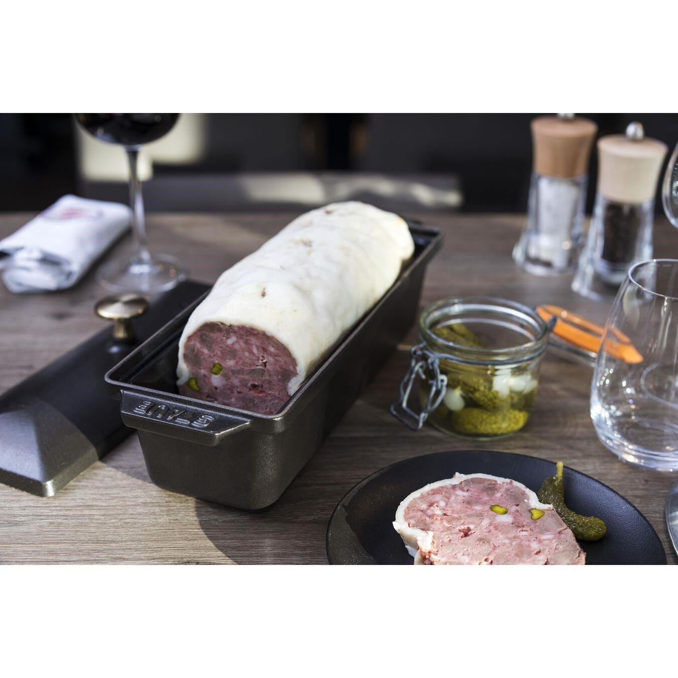Staub Kapaklı Döküm Kek Pişirme Kabı / Terrine 30 X 11cm - 405095750