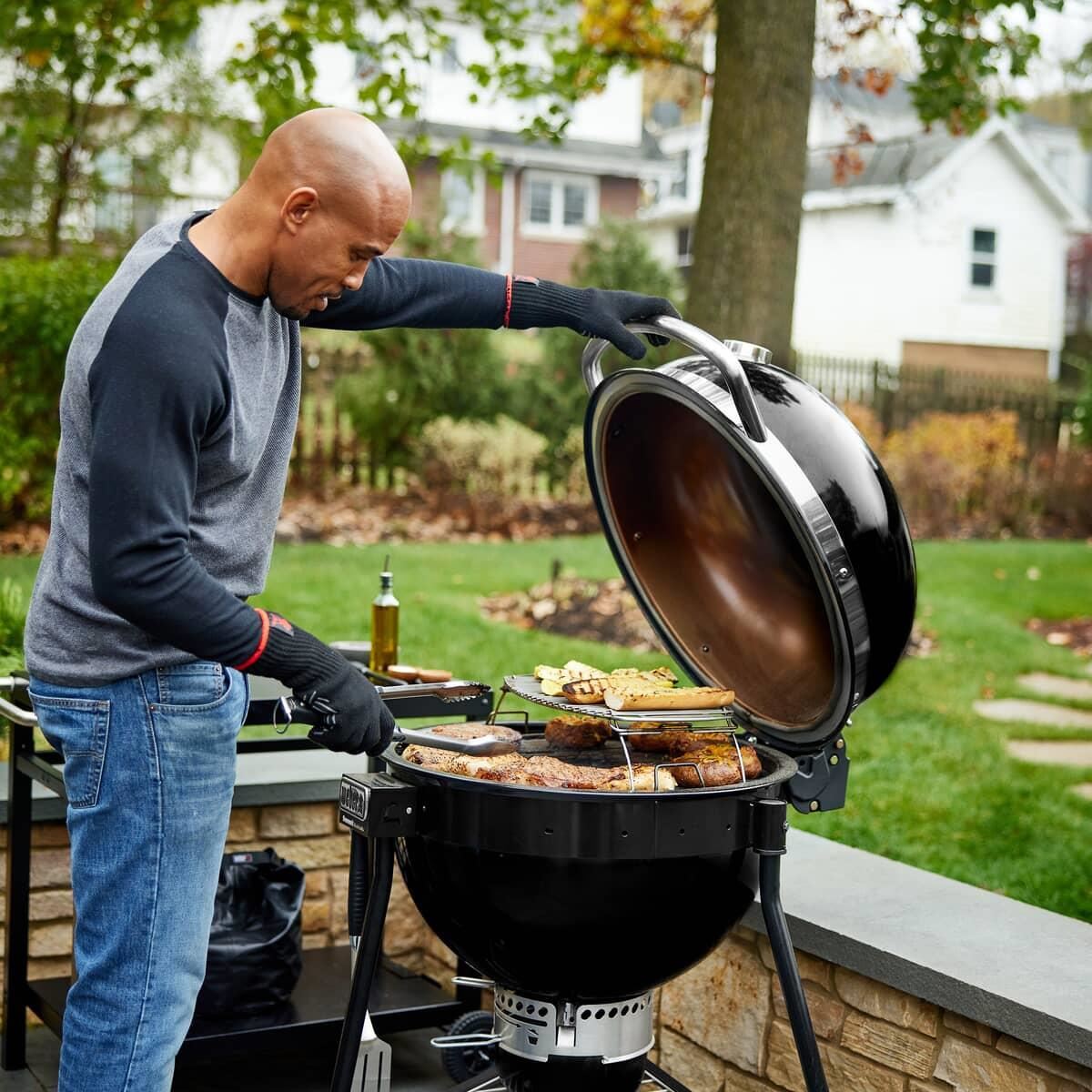 Weber Summit Kamado E6 Kömürlü Mangal Siyah - 18201004