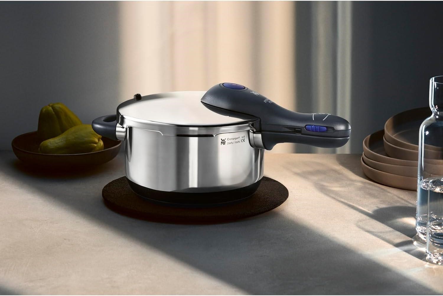 WMF Perfect Plus Düdüklü Tencere Seti 6.5 + 3 L